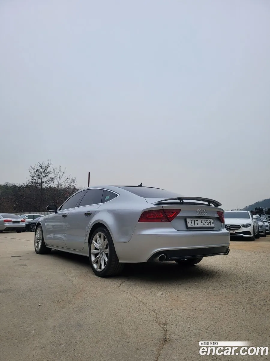 Audi A7 I 4G 30 Tdi Quattro Entry 2012 - фотография 948923