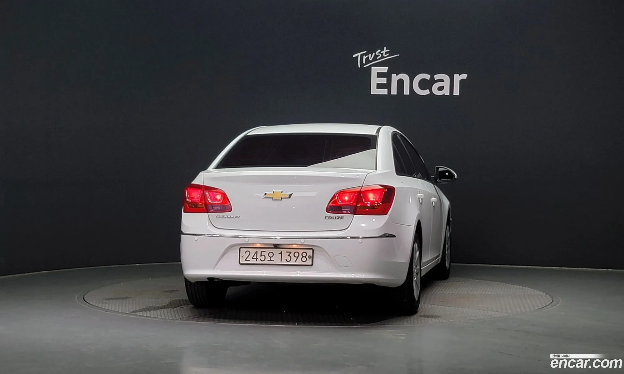 Chevrolet Cruze Ii 18Ls 2016 - фотография 19000926