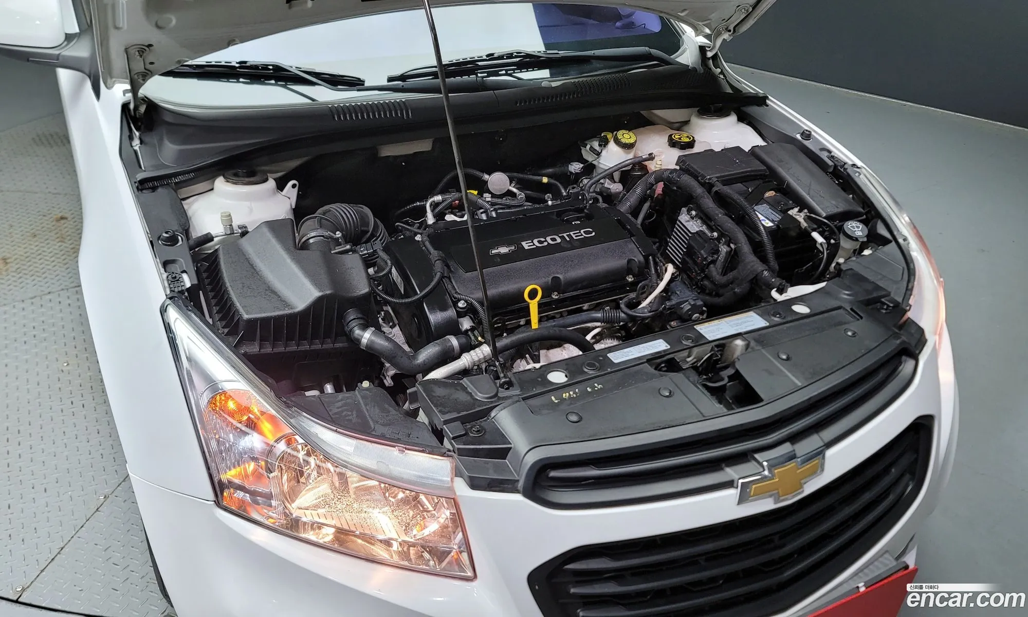 Chevrolet Cruze Ii 18Ls 2016 - фотография 19000928