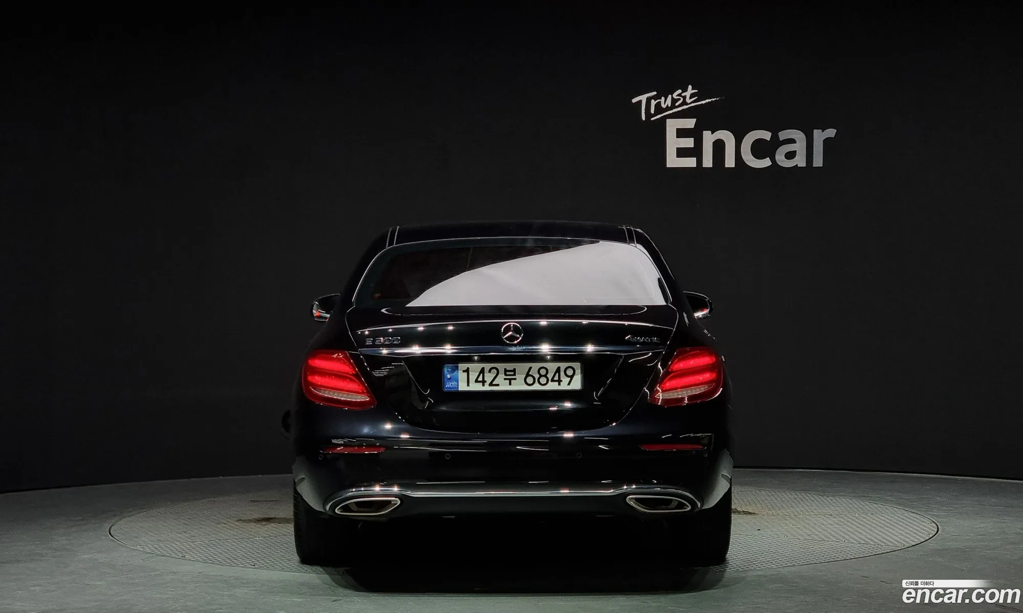Mercedes-Benz E-Klasse V W213 S213 C238 E300 4Matic Avant Garde 2018 - фотография 17945636