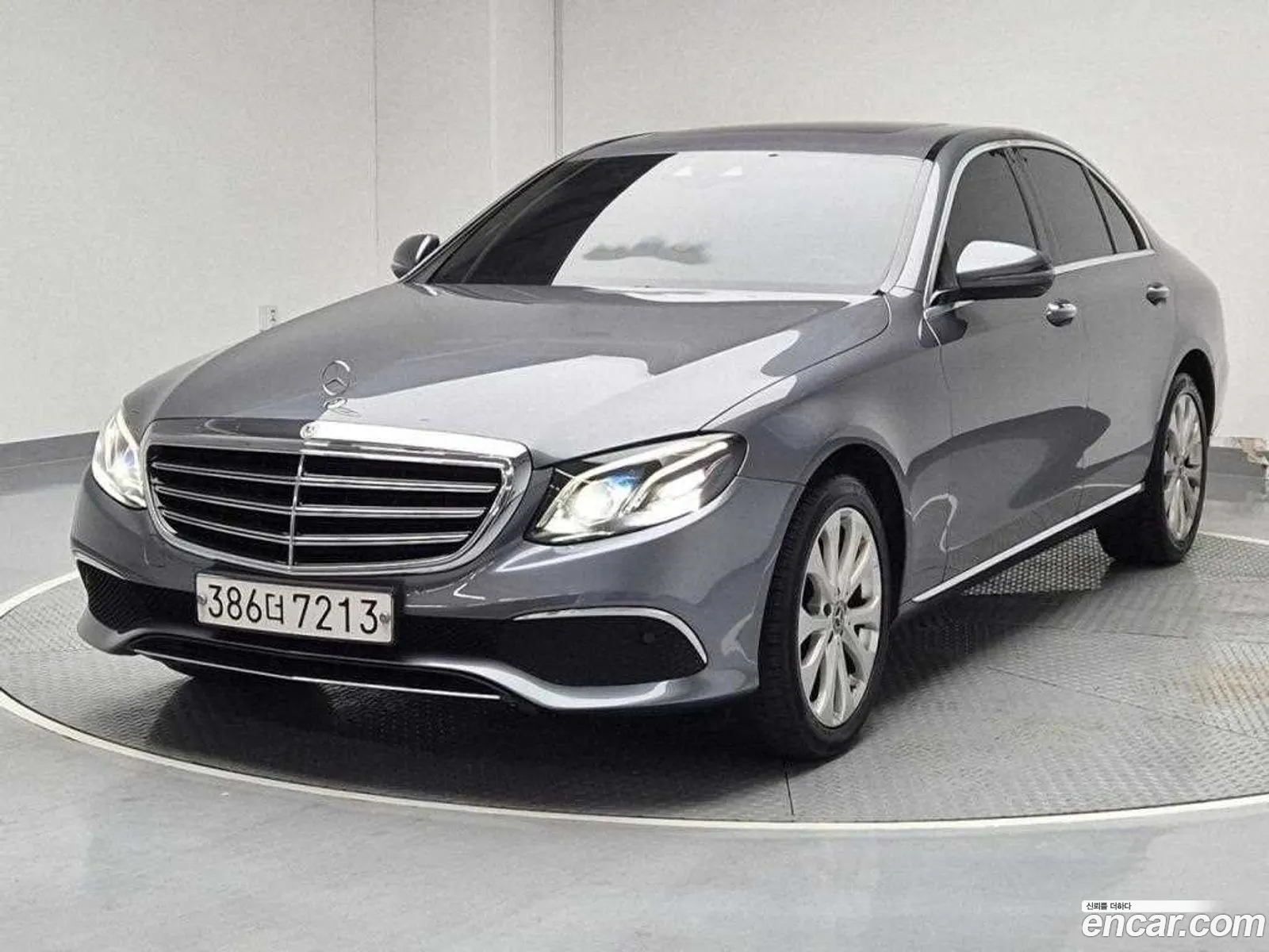 Mercedes-Benz E-Klasse V W213 S213 C238 E220D 4Matic Exclusive 2018 - фотография 18191074