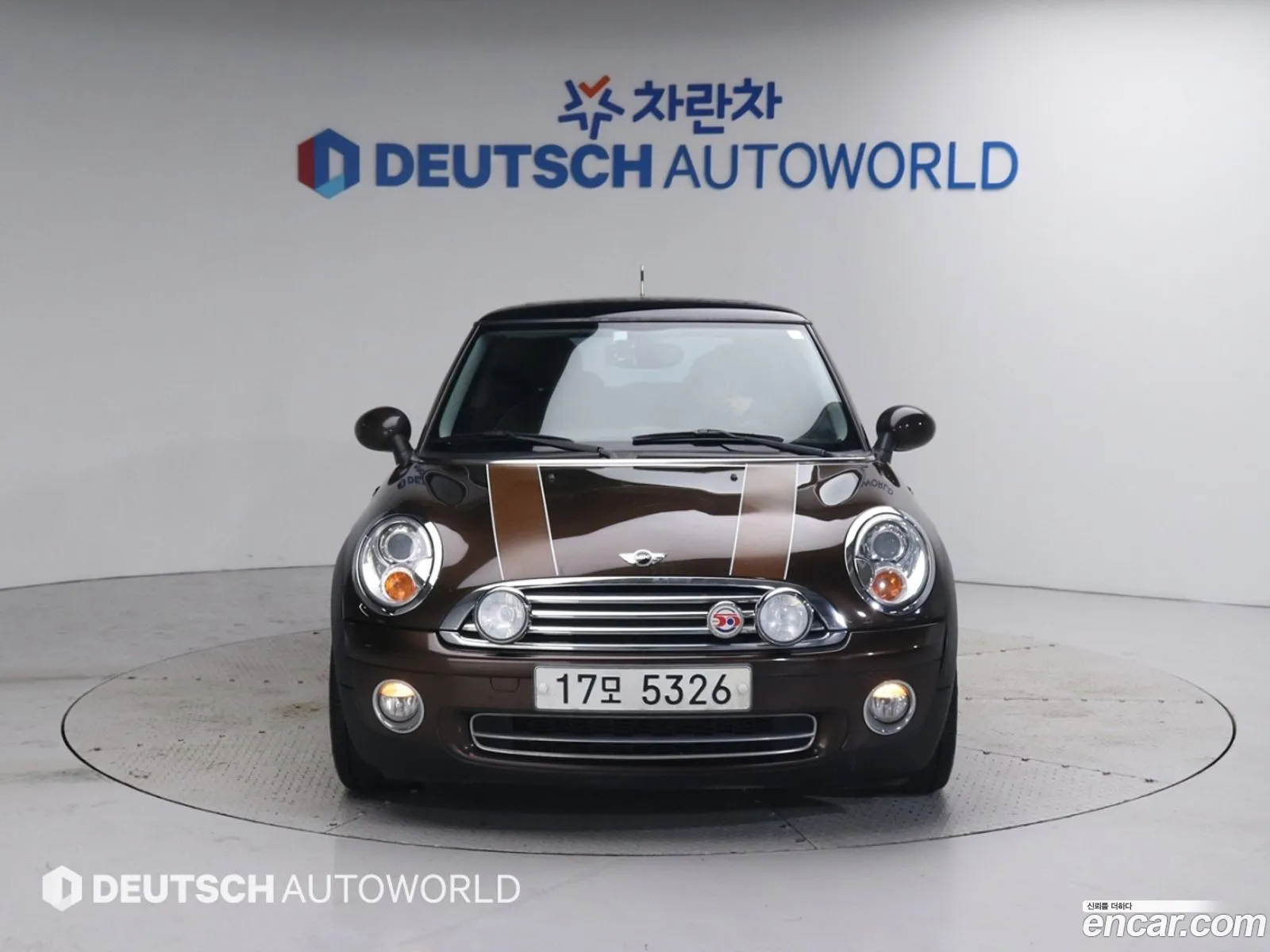 Mini Cooper Mayfair 2010 - фотография 11279924