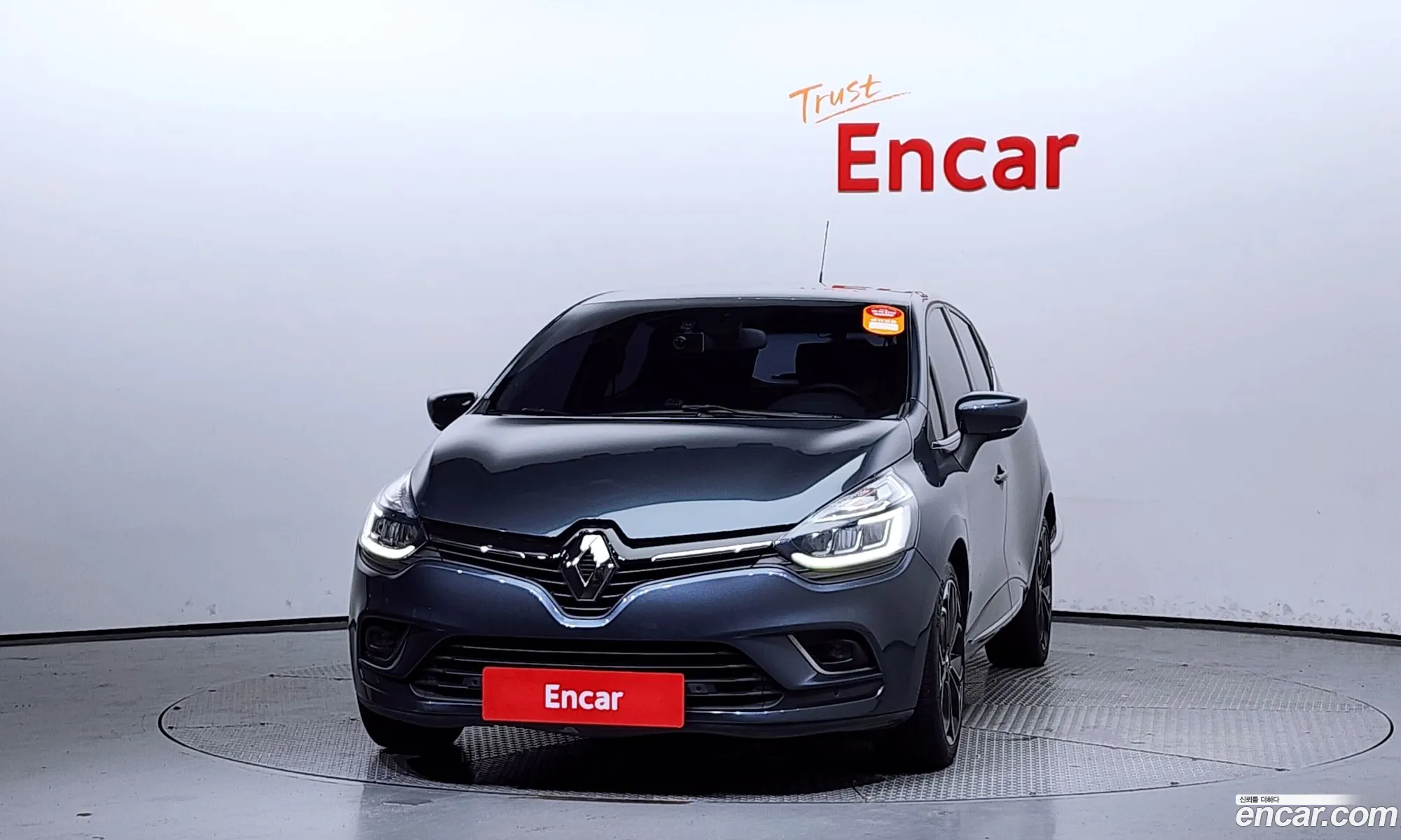 Renault Samsung Clio Intense 2018 - фотография 1288710