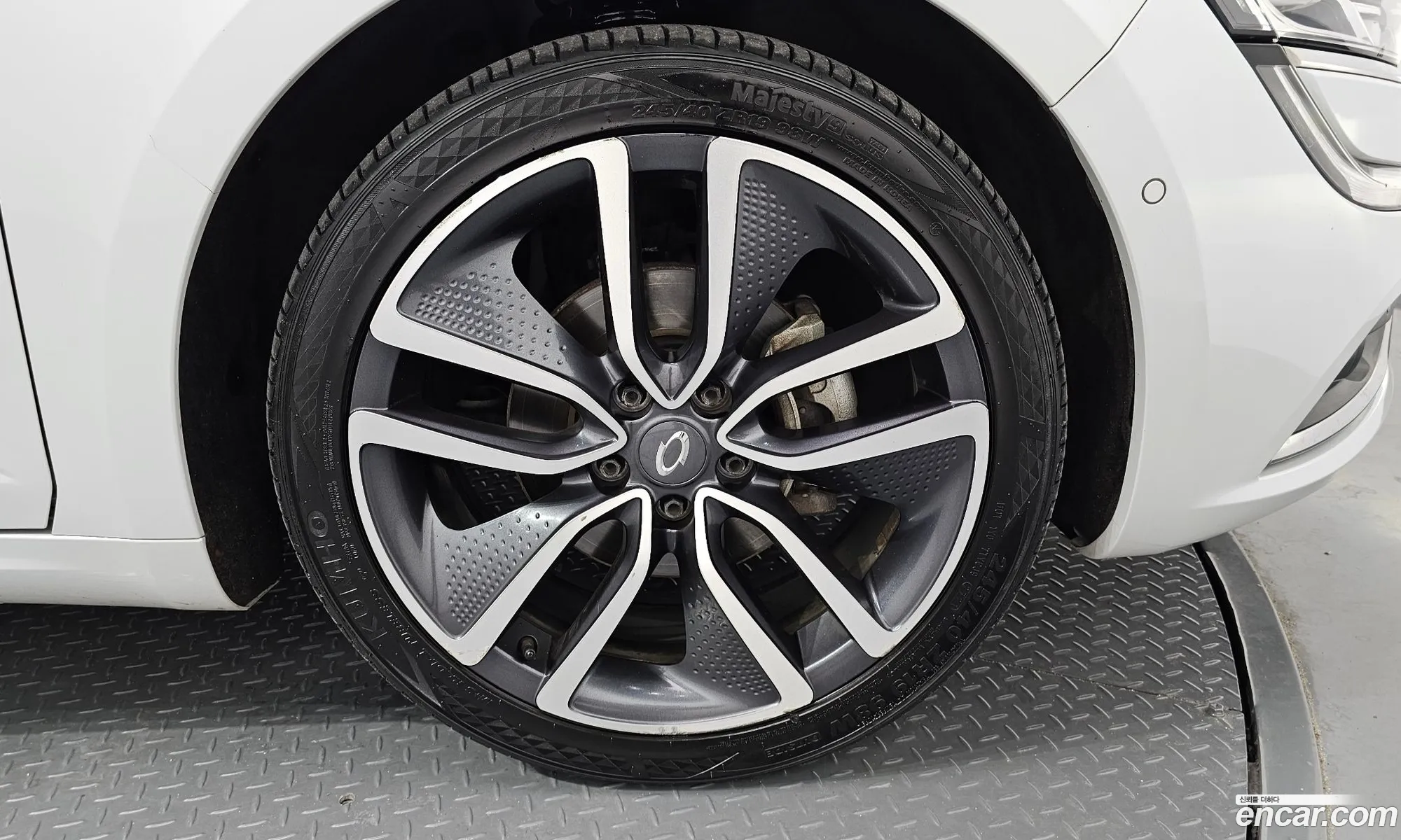 Renault Samsung Sm6 20Gdere 2016 - фотография 1528531