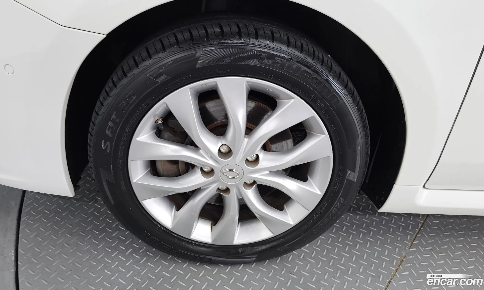 Renault Samsung Sm7 Lpli 20 Lpe For The Disabled 2017 - фотография 1554679