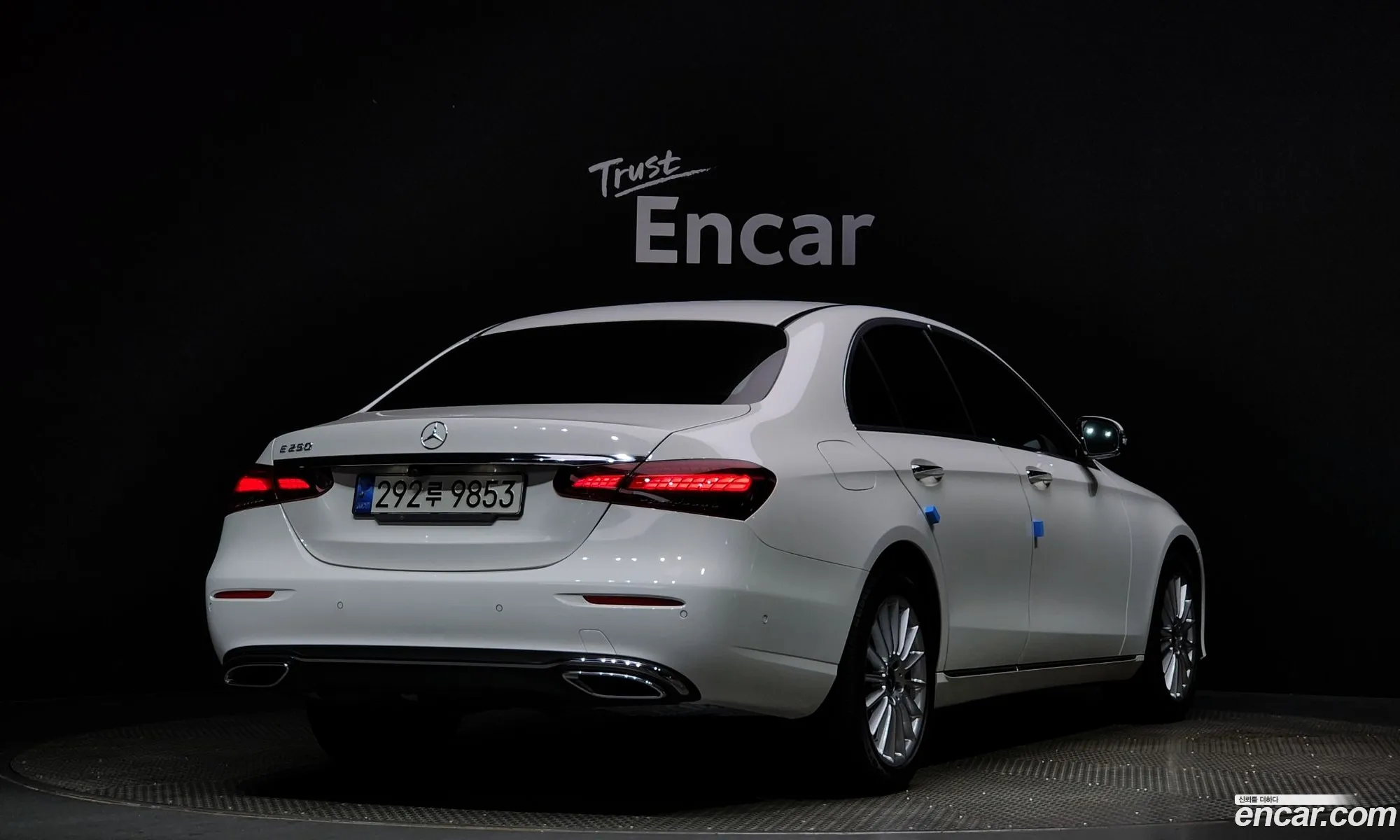 Mercedes-Benz E-Klasse V W213 S213 C238 E250 Exclusive 2021 - фотография 18180730