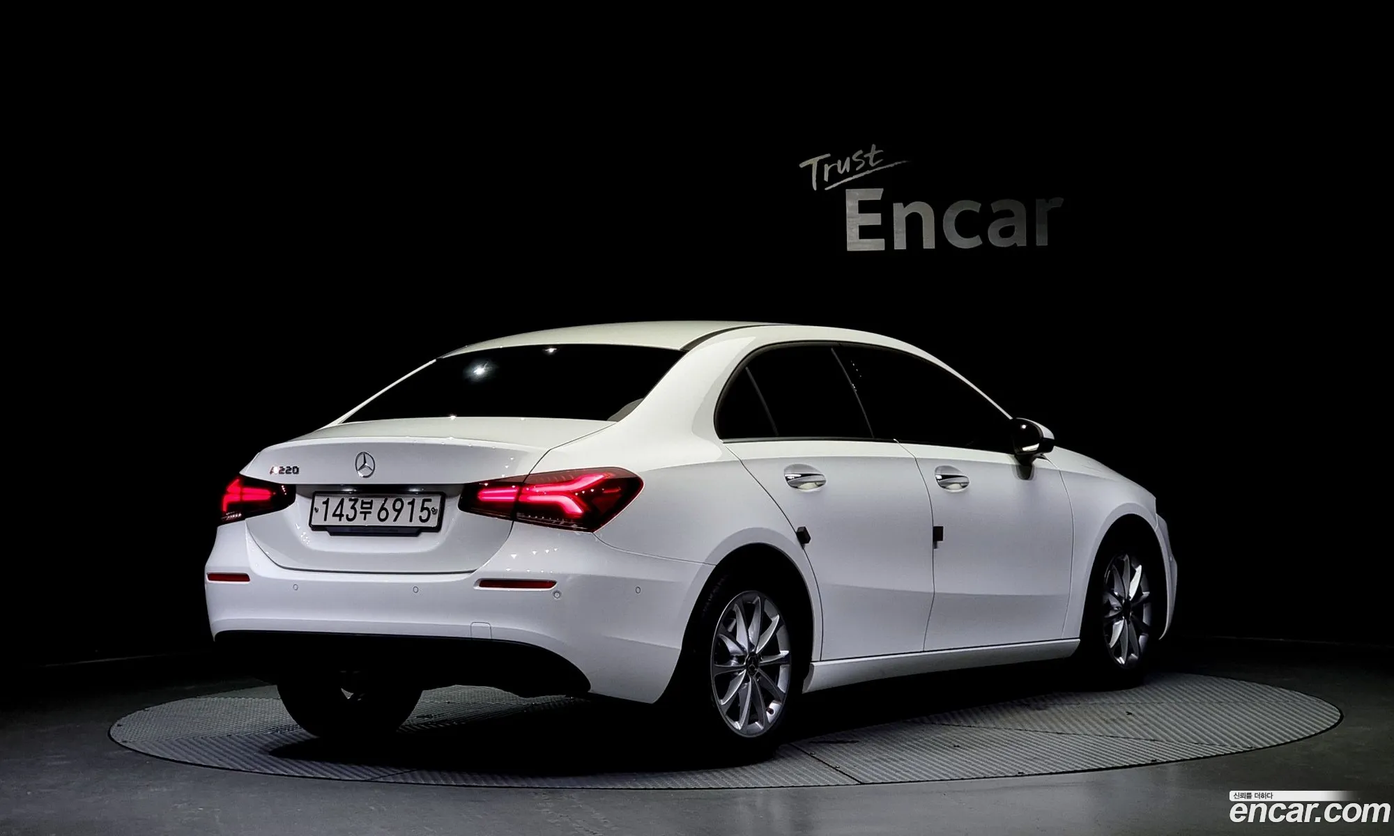 Mercedes-Benz A-Klasse Iv W177 A220 Sedan 2020 - фотография 18180778