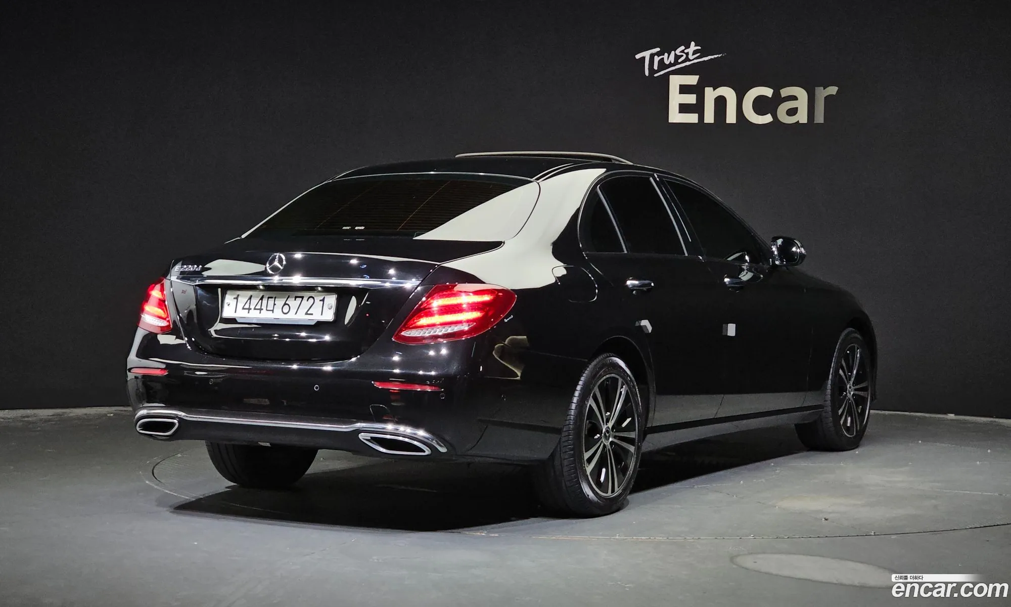 Mercedes-Benz E-Klasse V W213 S213 C238 E220D Avant Garde 2020 - фотография 18123851