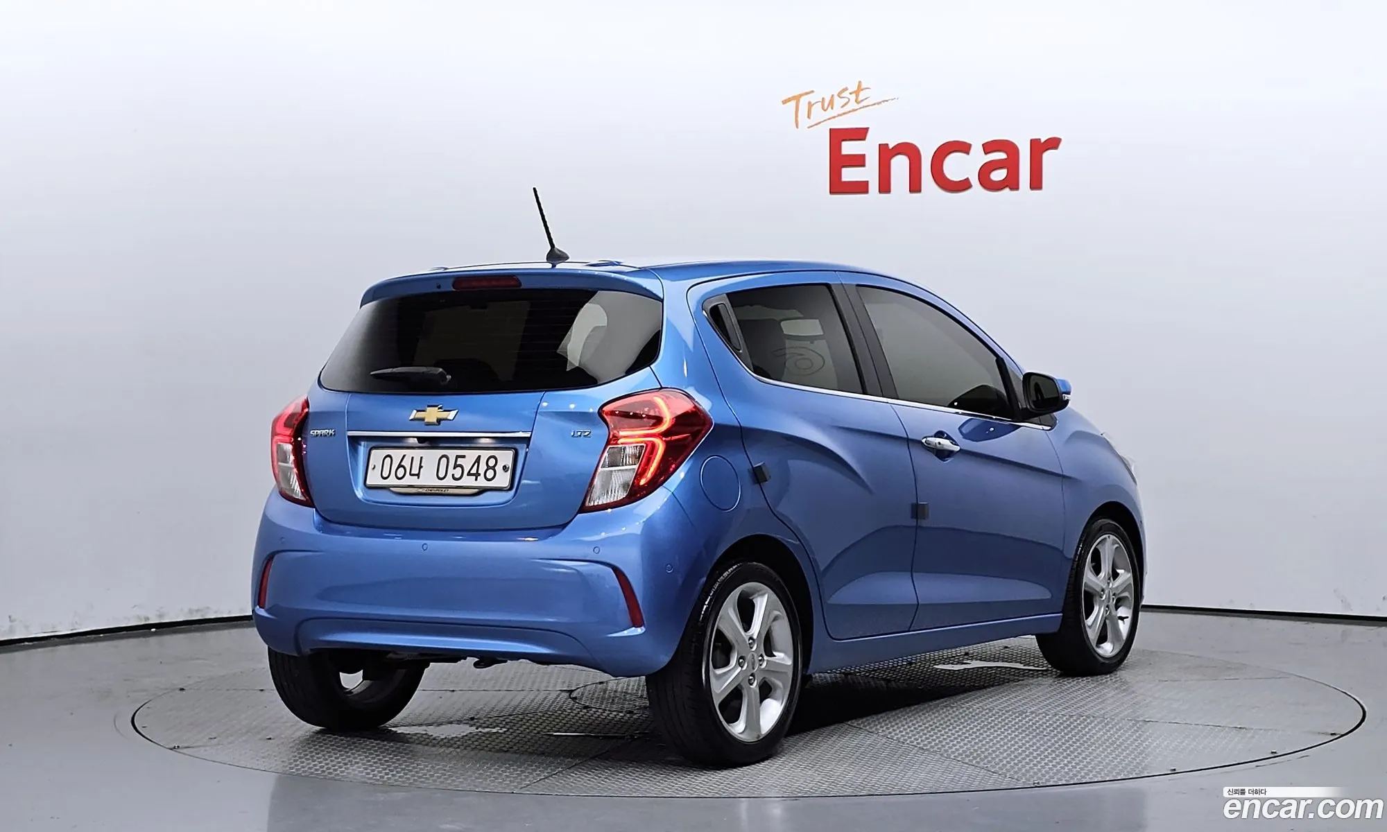 Chevrolet Spark Ltz 2016 - фотография 18966515