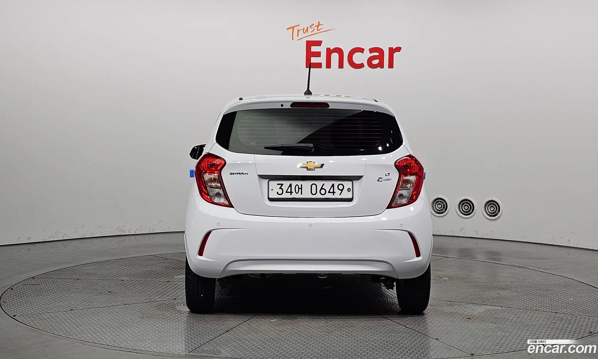 Chevrolet Spark Iv Lt 2017 - фотография 19061050