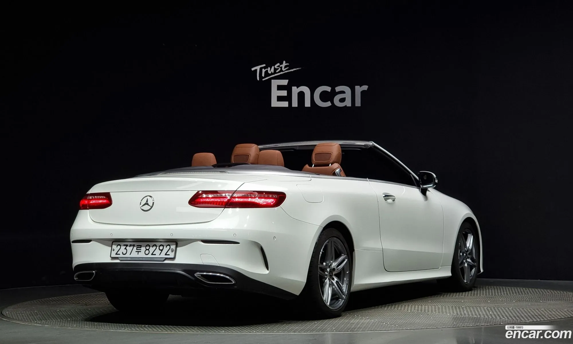 Mercedes-Benz E-Klasse V W213 S213 C238 E220D Cabriolet 2018 - фотография 17998770