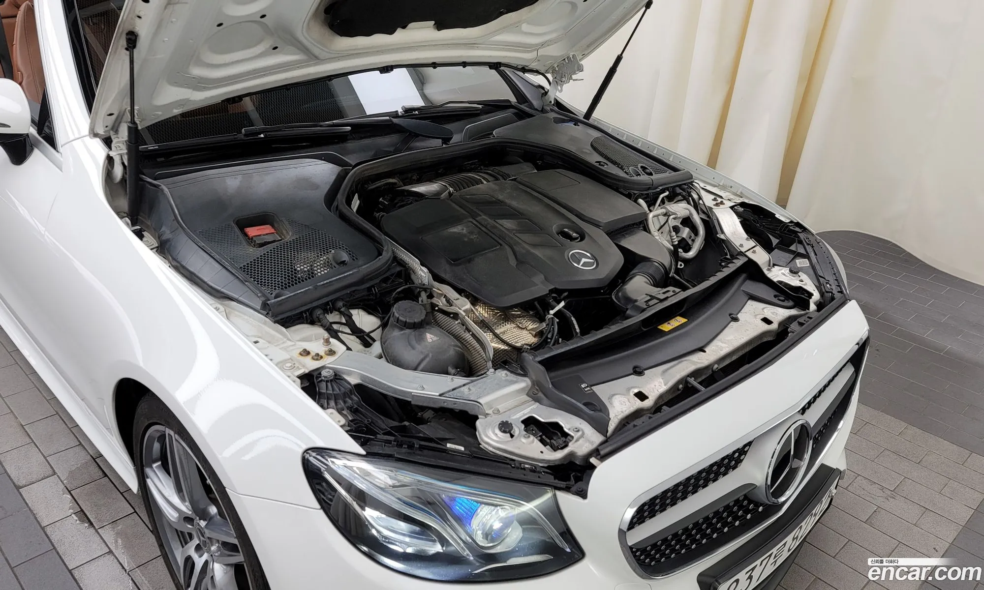 Mercedes-Benz E-Klasse V W213 S213 C238 E220D Cabriolet 2018 - фотография 17998774