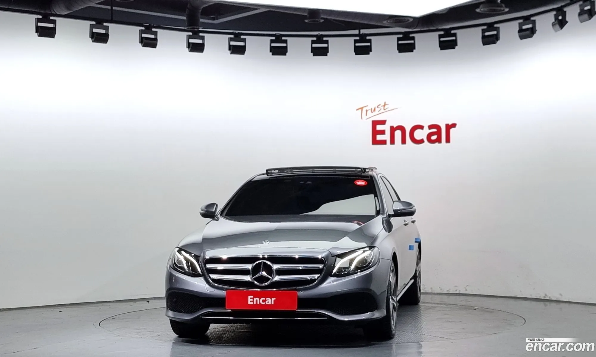 Mercedes-Benz E-Klasse V W213 S213 C238 E300 Avantgarde 2019 - фотография 18123925