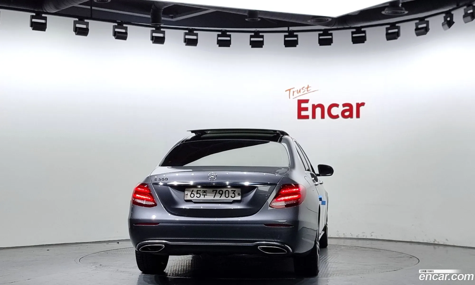 Mercedes-Benz E-Klasse V W213 S213 C238 E300 Avantgarde 2019 - фотография 18123926