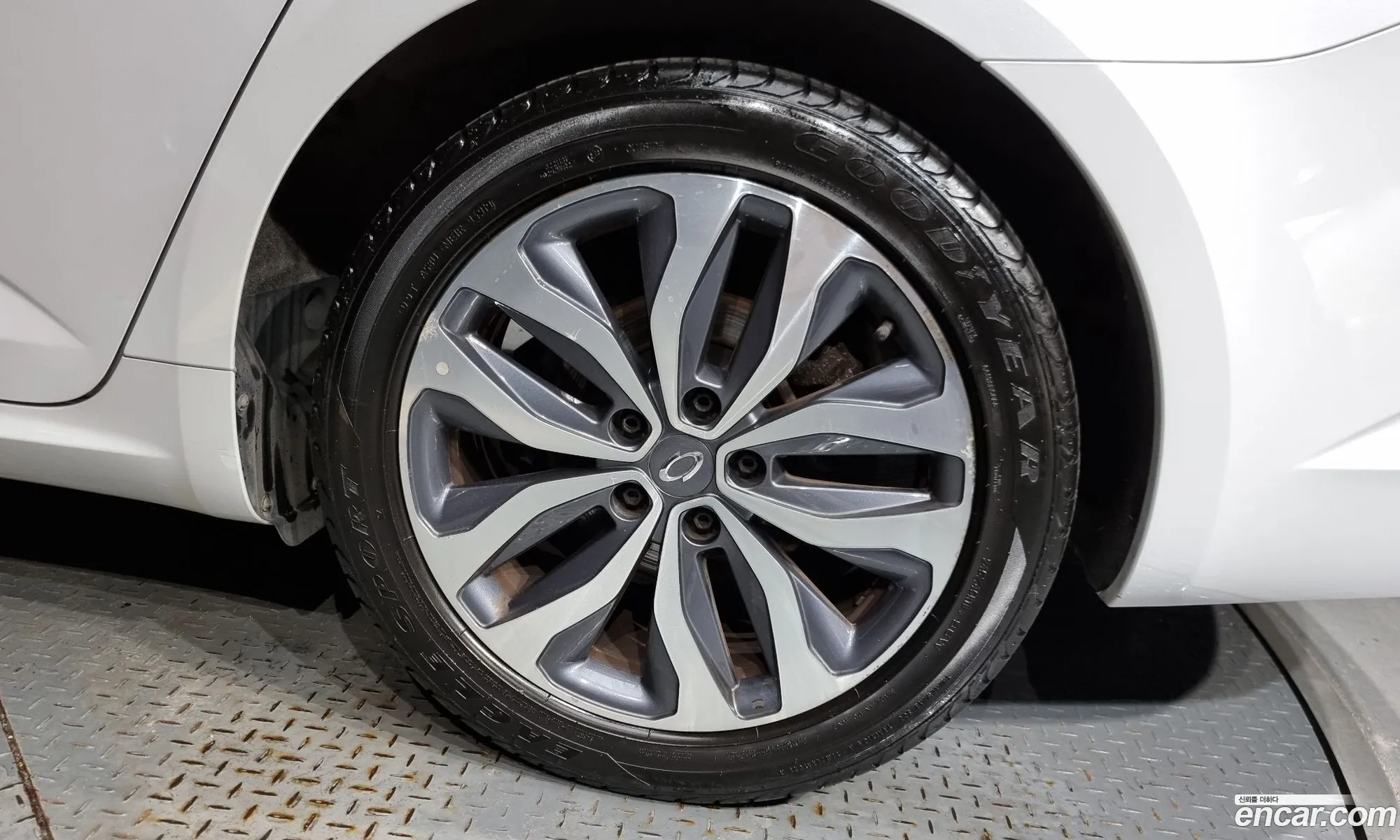 Renault Samsung Sm6 20Gdere 2016 - фотография 1594789