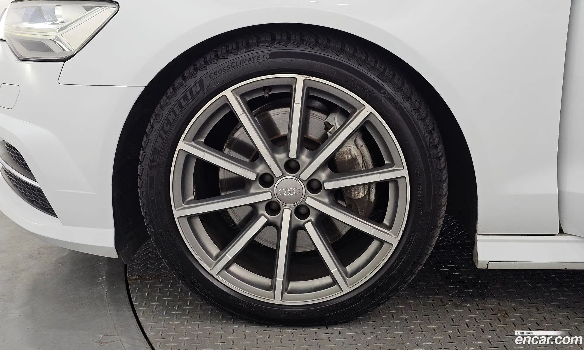 Audi A6 Iv C7 40 Tdi Quattro Sport 2016 - фотография 7532588