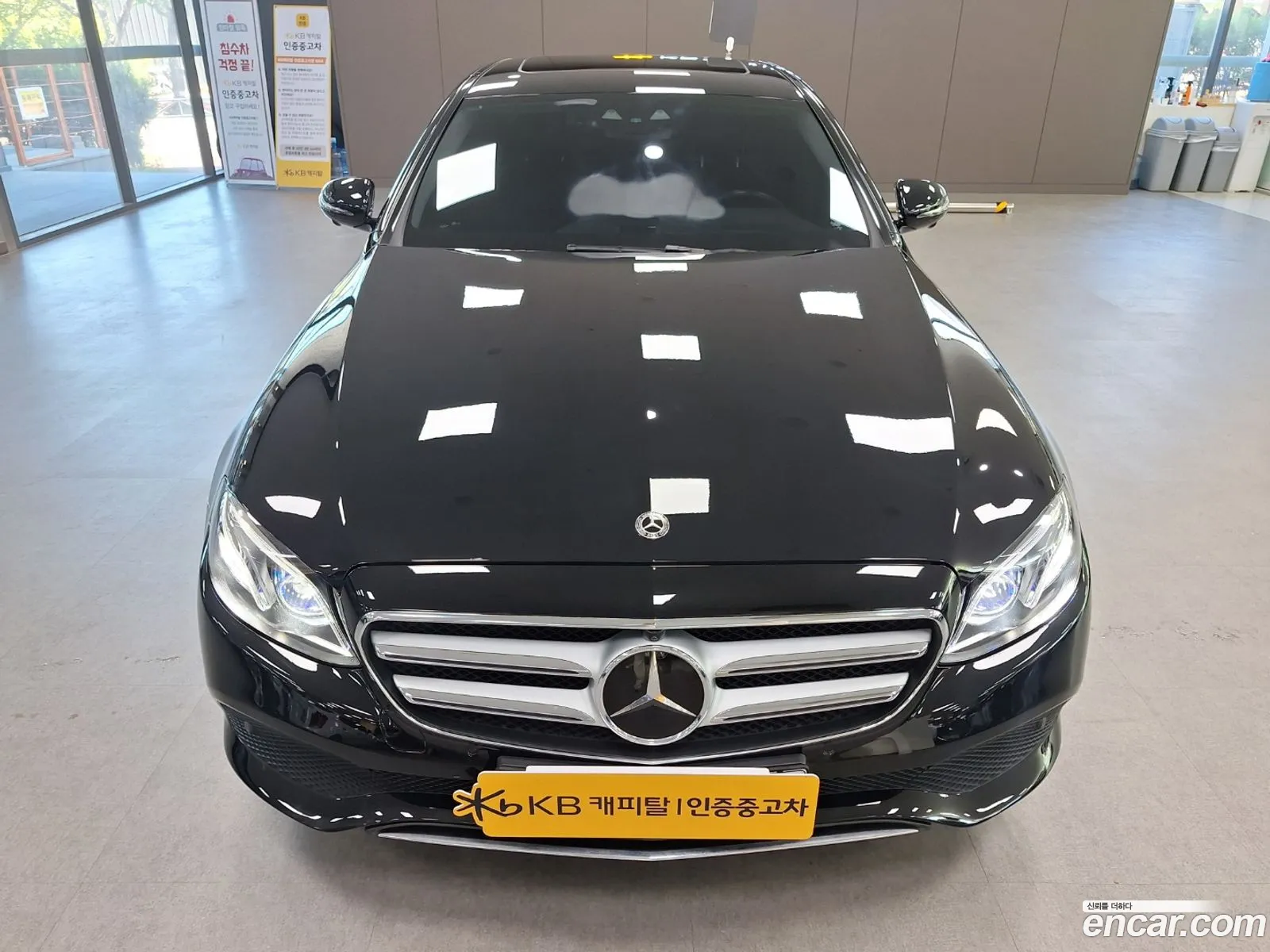 Mercedes E-Class W213 E300 Avantgarde - фотография 18037586