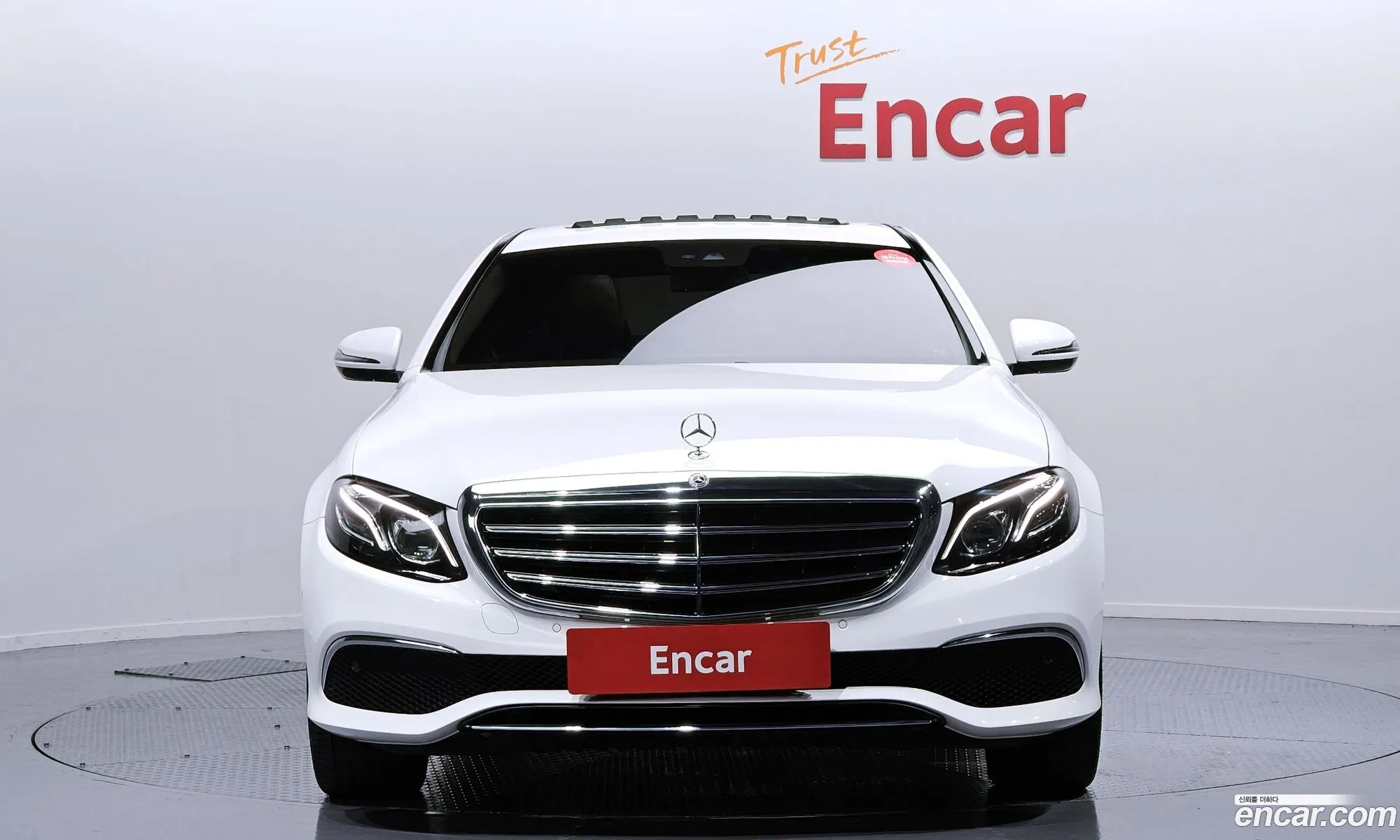 Mercedes-Benz E-Klasse V W213 S213 C238 E220D 4Matic Exclusive 2019 - фотография 18080335