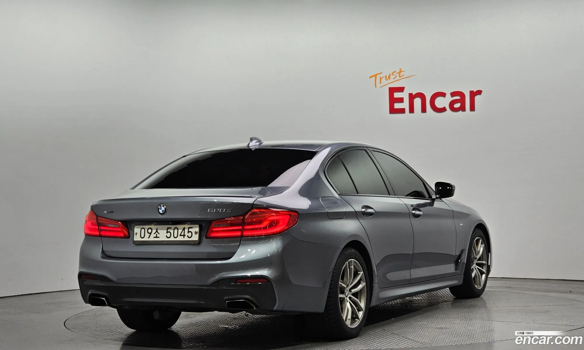 BMW 5Er 520D M Sports 2017 - фотография 14655964