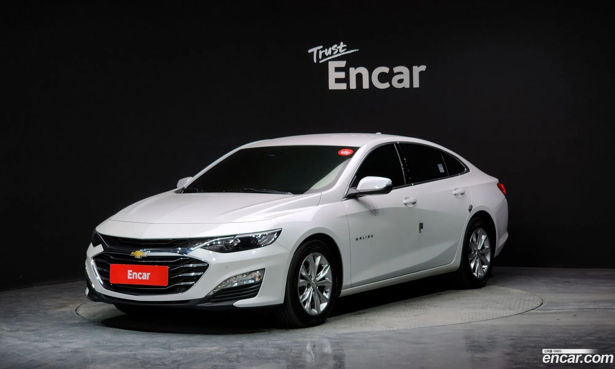 Chevrolet Malibu Ix 18 Hybrid Lt 2019 - фотография 18920593