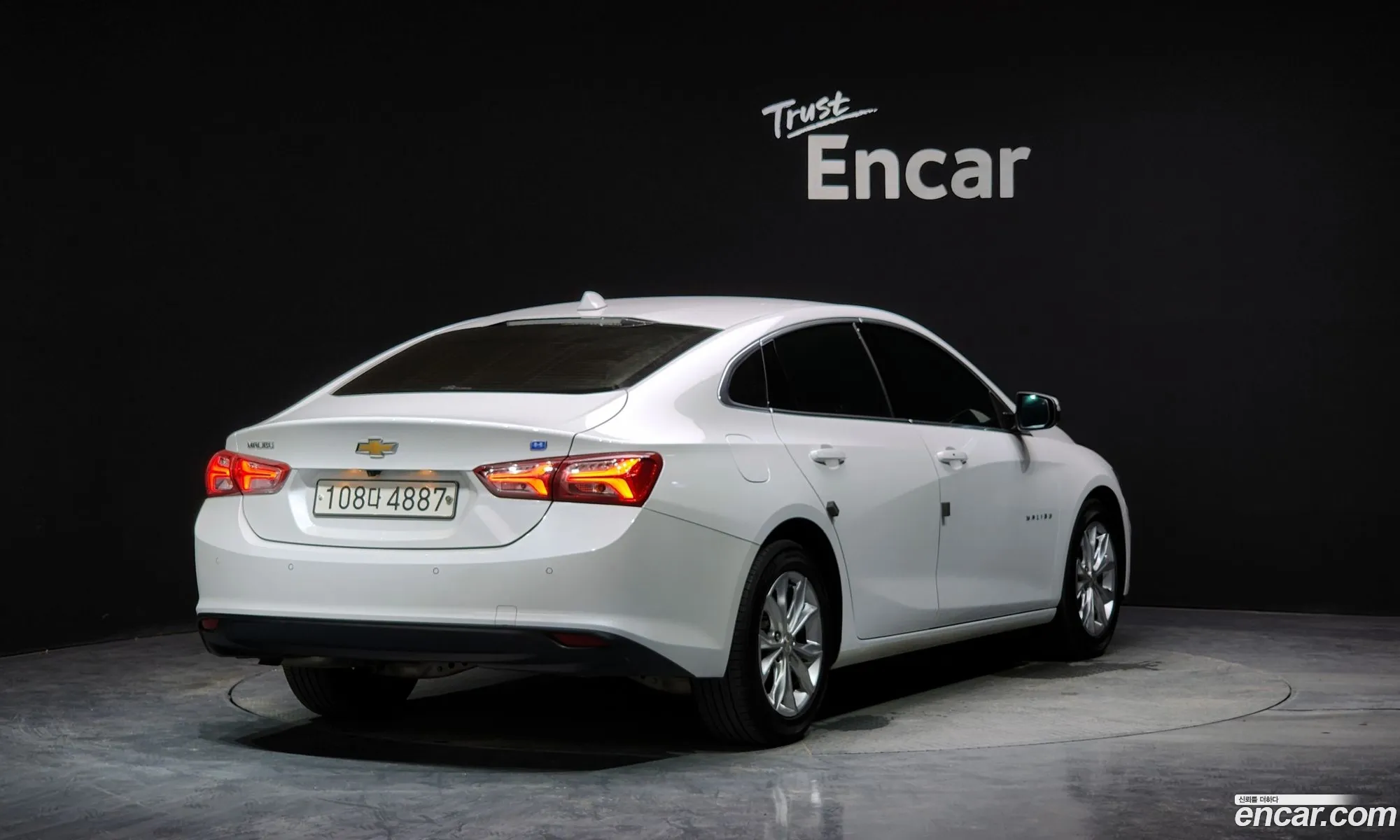 Chevrolet Malibu Ix 18 Hybrid Lt 2019 - фотография 18920594