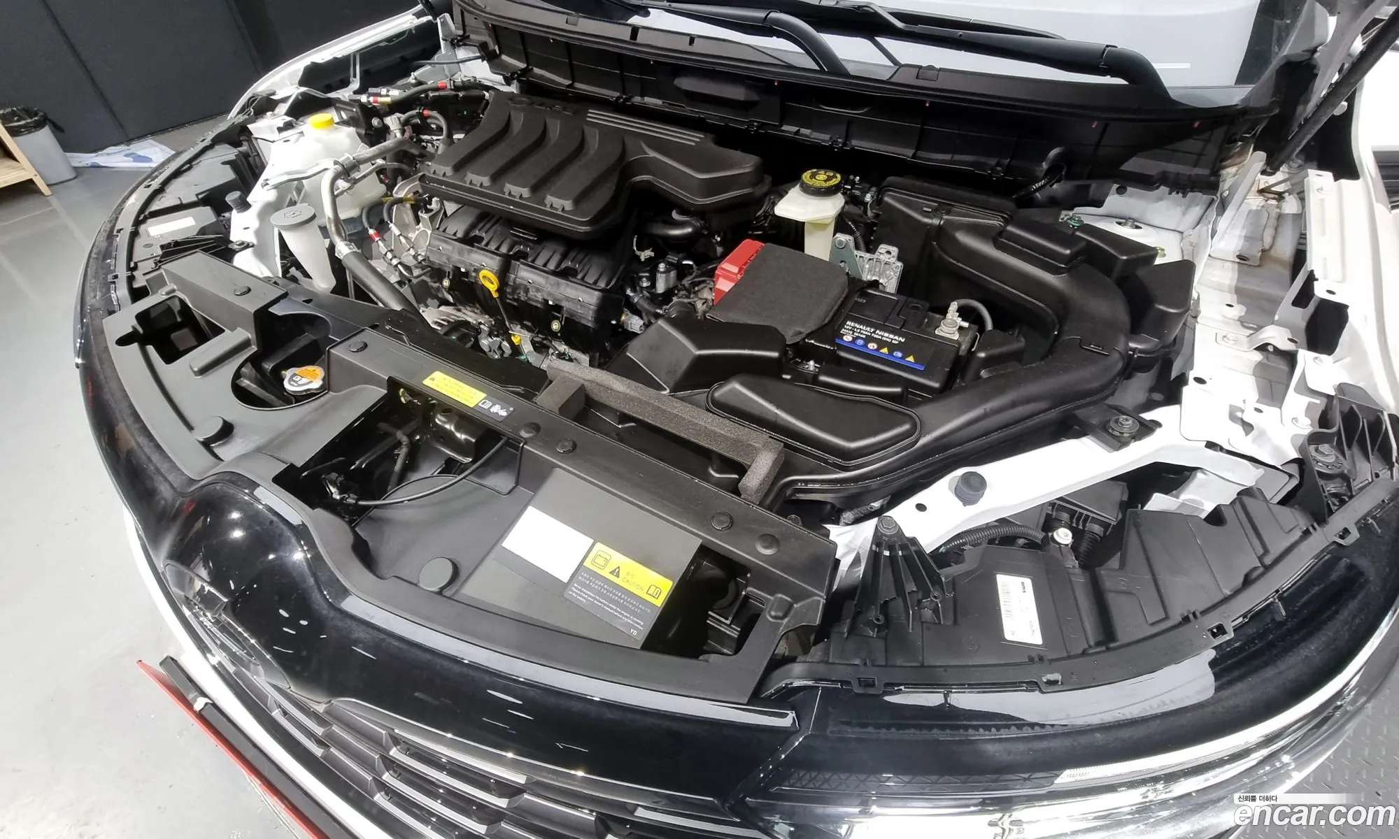 Renault Samsung Qm6 Quest 20 Lpe Le 2Wd 2023 - фотография 1594778