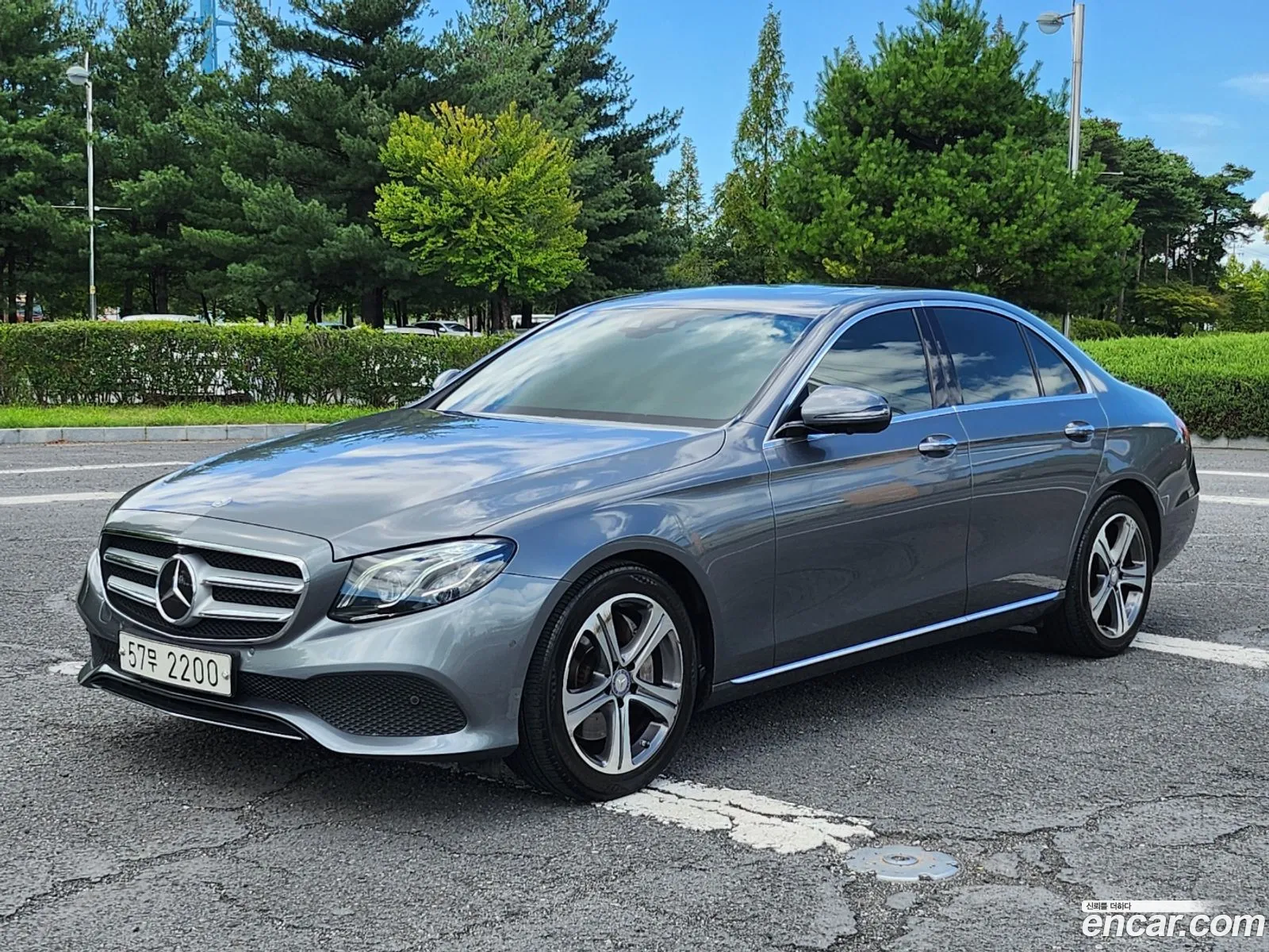 Mercedes E-Class W213 E300 Avantgarde - фотография 18119325