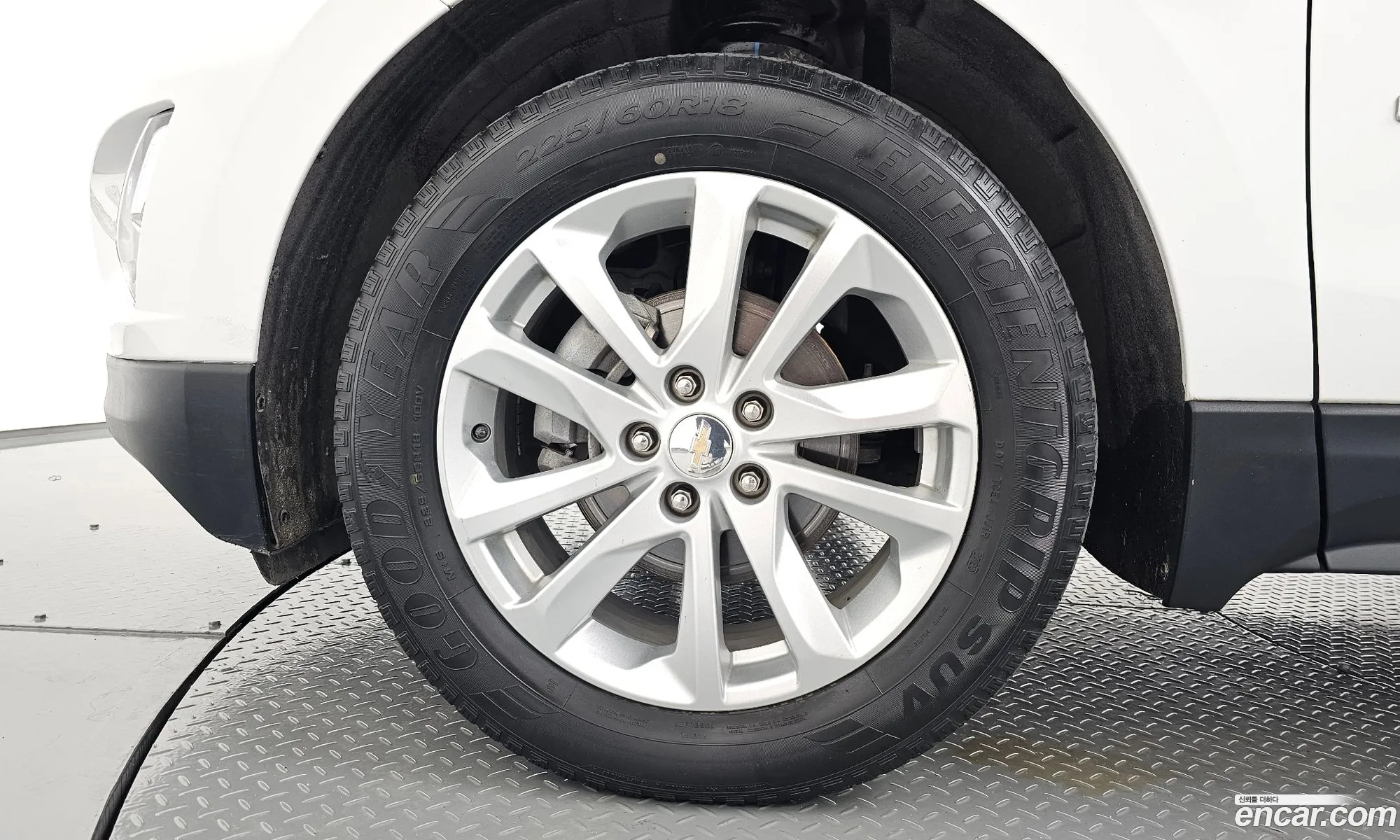Chevrolet Equinox Iii 2Wd Lt 2020 - фотография 19041956