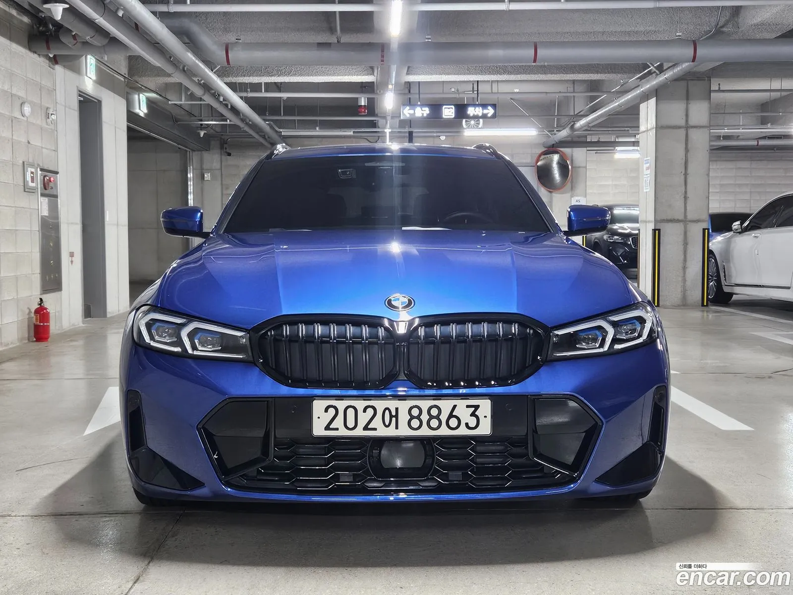 BMW 3Er 320I Touring M Sports 2023 - фотография 14655981