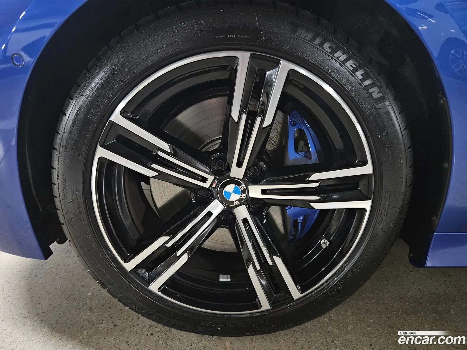 BMW 3Er 320I Touring M Sports 2023 - фотография 14655983
