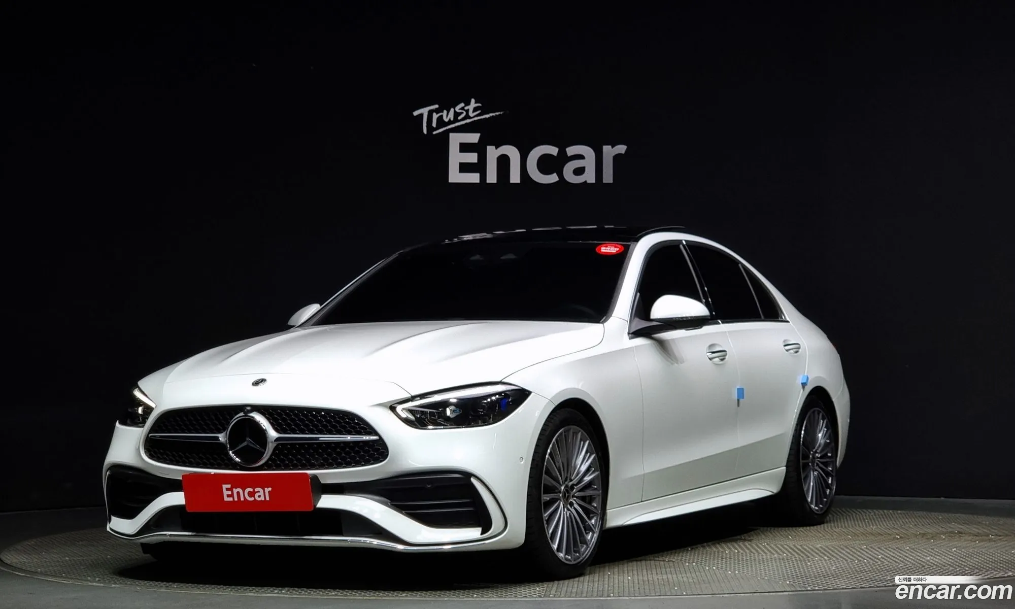 Mercedes-Benz C-Klasse C300 4Matic Amg Line 2024 - фотография 18033592