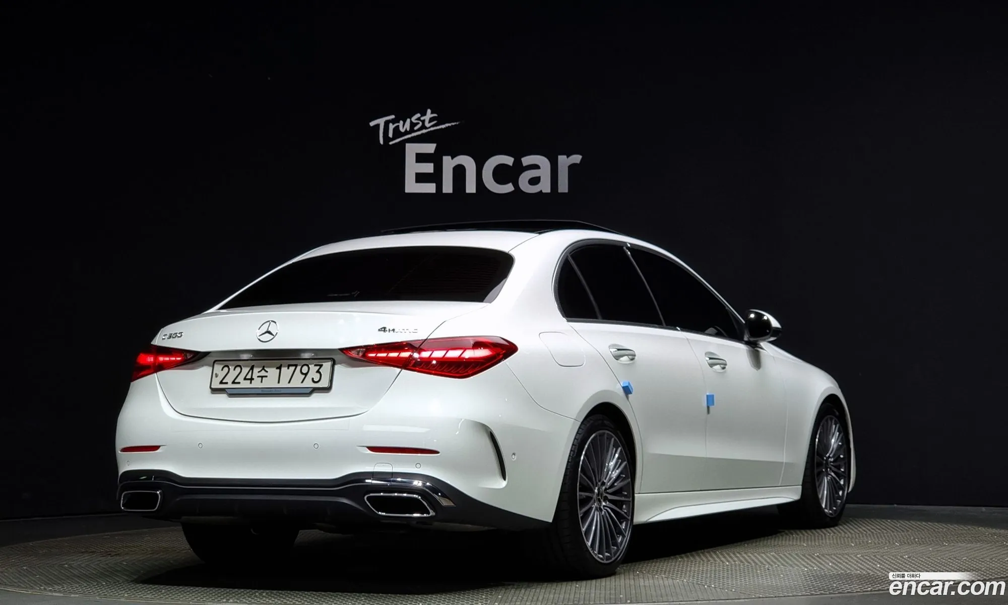 Mercedes-Benz C-Klasse C300 4Matic Amg Line 2024 - фотография 18033593