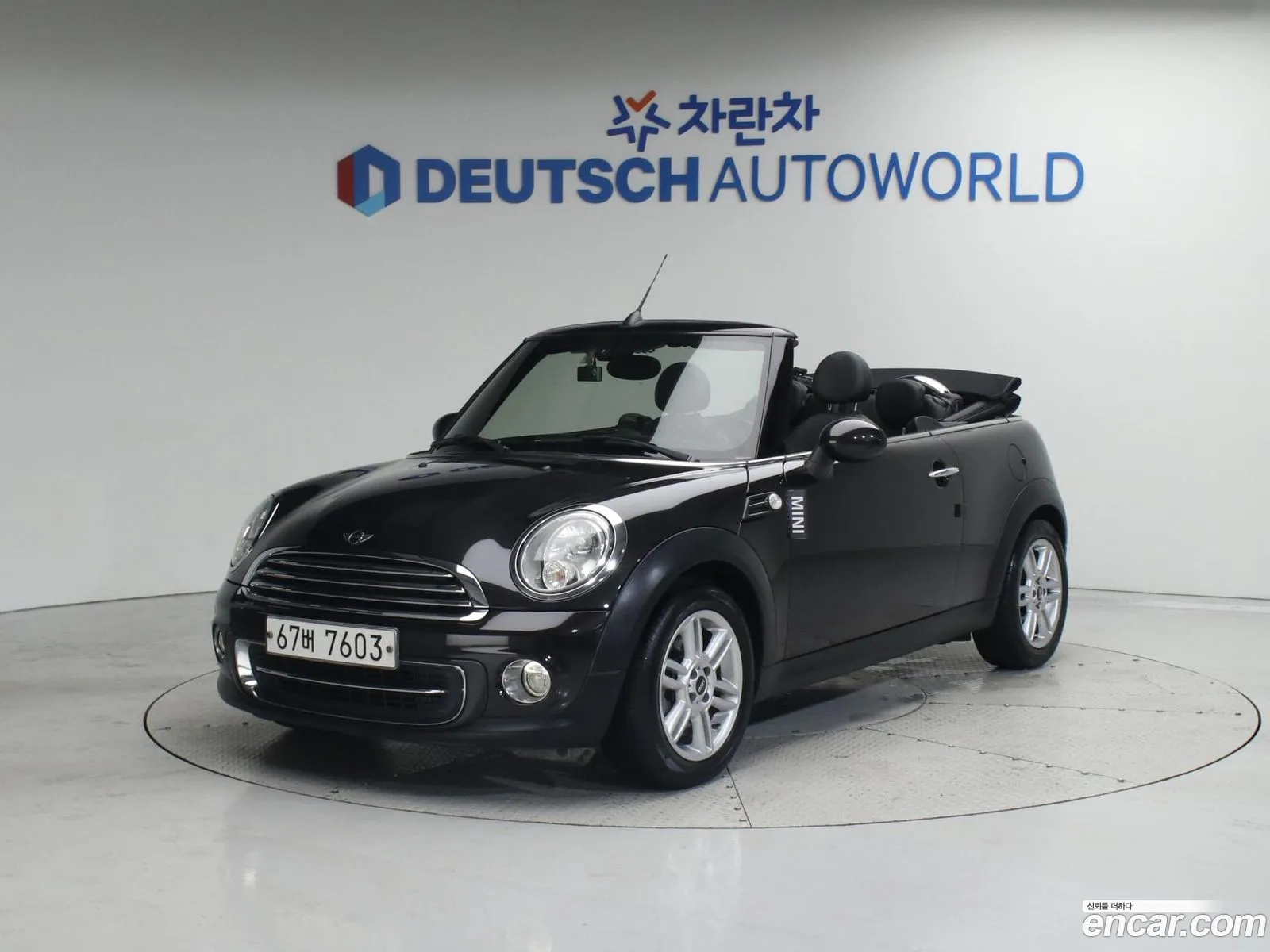 Mini Cooper Convertible Basic 2Nd Generation - фотография 6396702