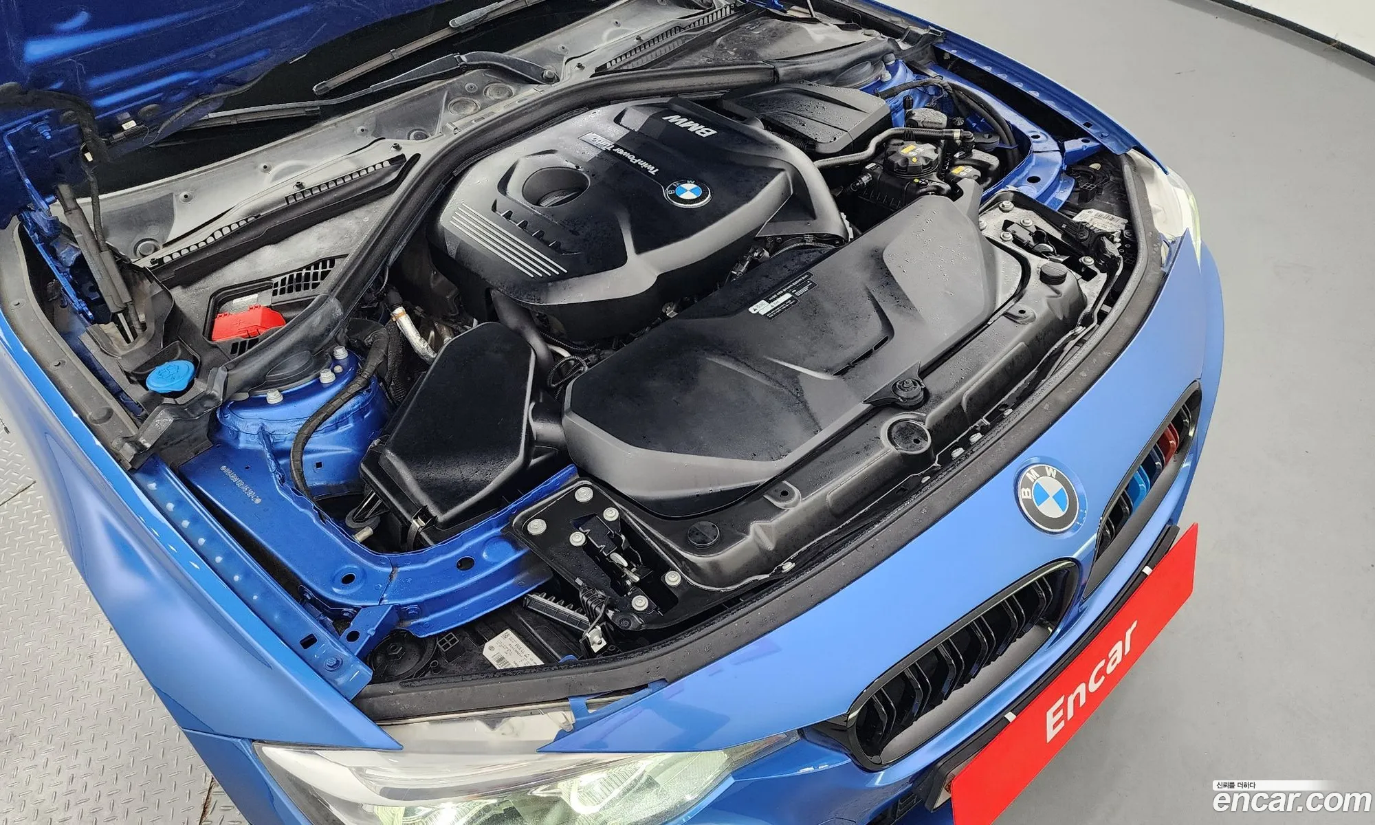 BMW 3Er 330I M Sports Shadow 2018 - фотография 14765729