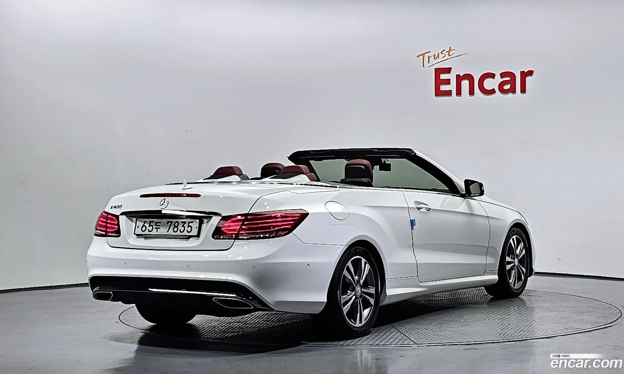 Mercedes-Benz E-Klasse E200 Cabriolet 2016 - фотография 17978323