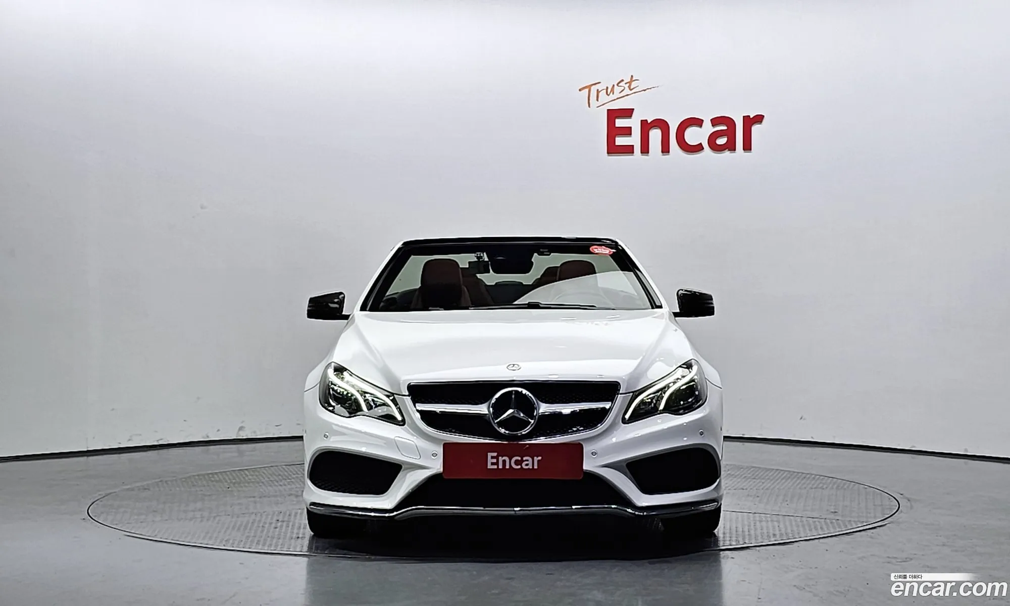 Mercedes-Benz E-Klasse E200 Cabriolet 2016 - фотография 17978324