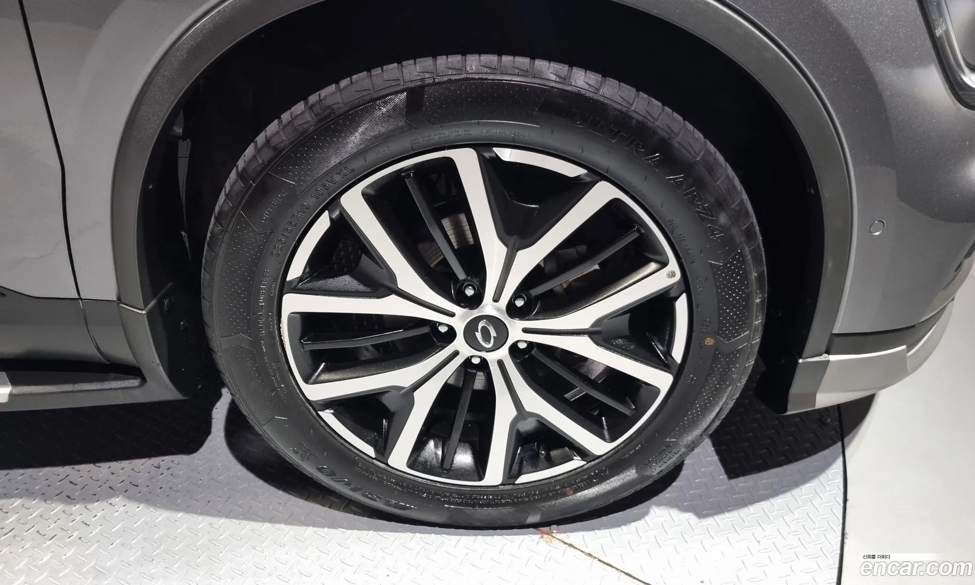 Renault Samsung Qm6 20 Lpe Re Signature 2Wd 2020 - фотография 1554784