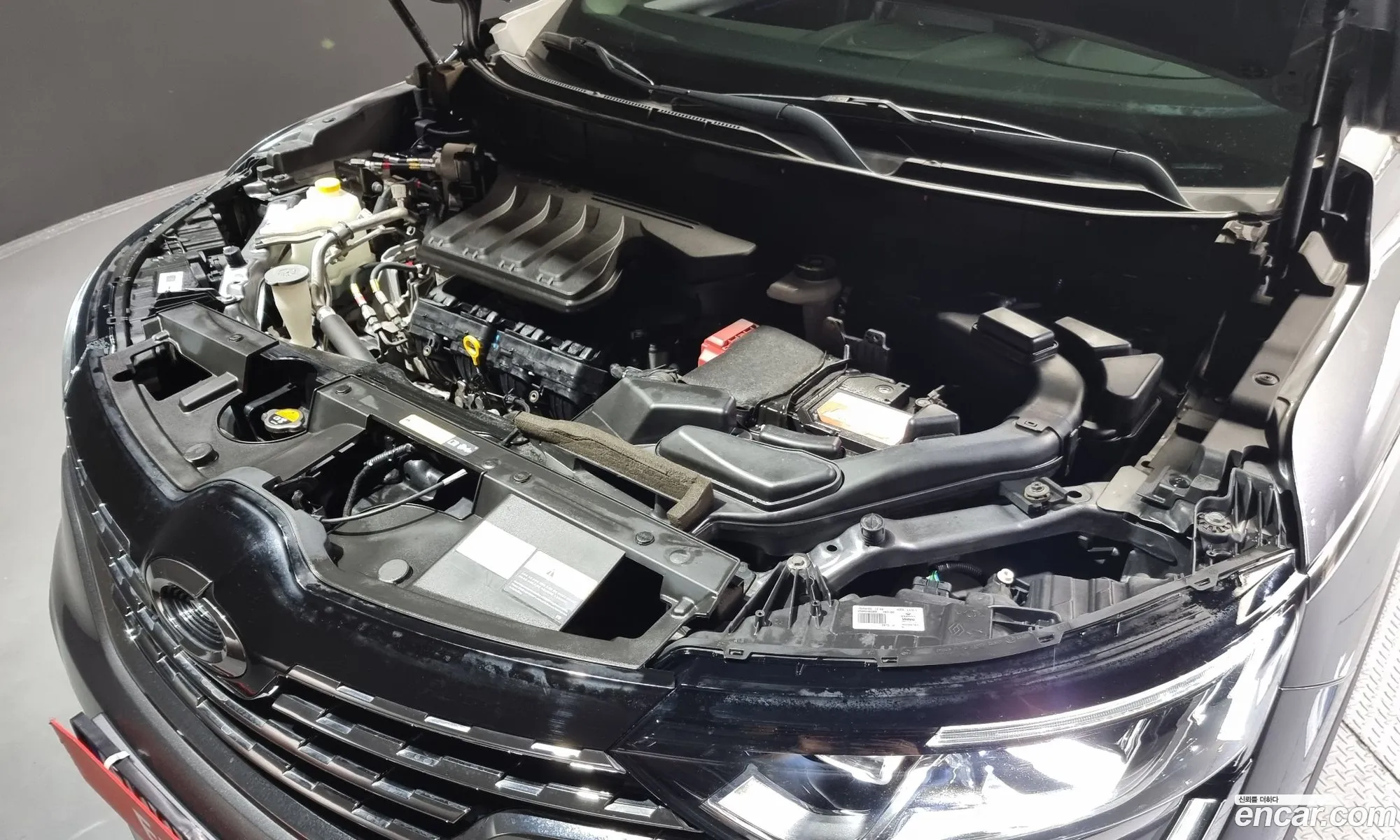 Renault Samsung Qm6 20 Lpe Re Signature 2Wd 2020 - фотография 1554785