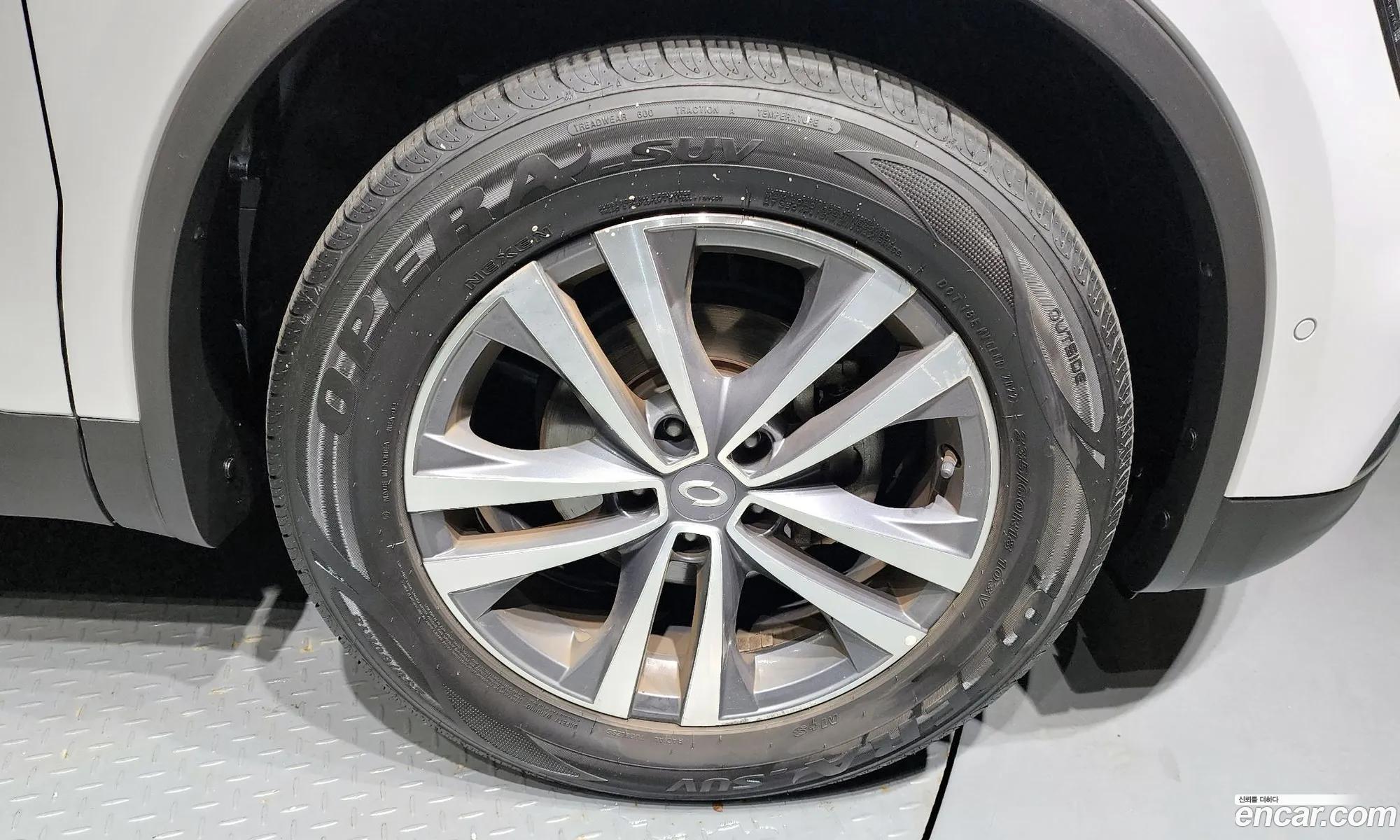 Renault Samsung Qm6 20 Lpe Le 2Wd 2020 - фотография 1594324