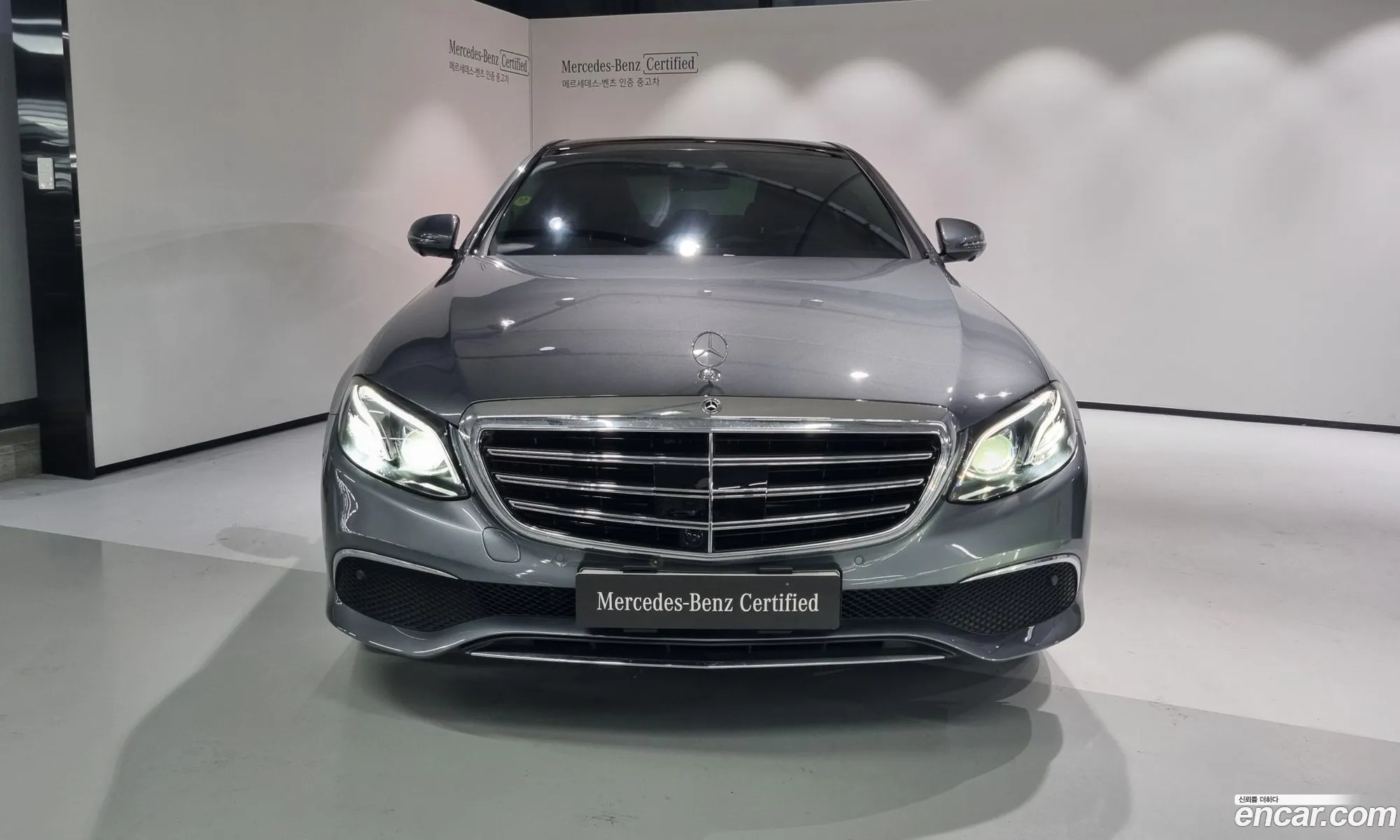 Mercedes-Benz E-Klasse V W213 S213 C238 E300 4Matic Exclusive 2019 - фотография 18119314