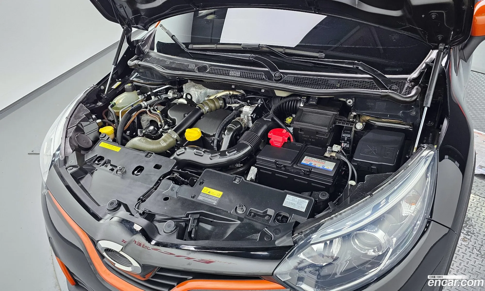 Renault Samsung Qm3 Re 2015 - фотография 1554813