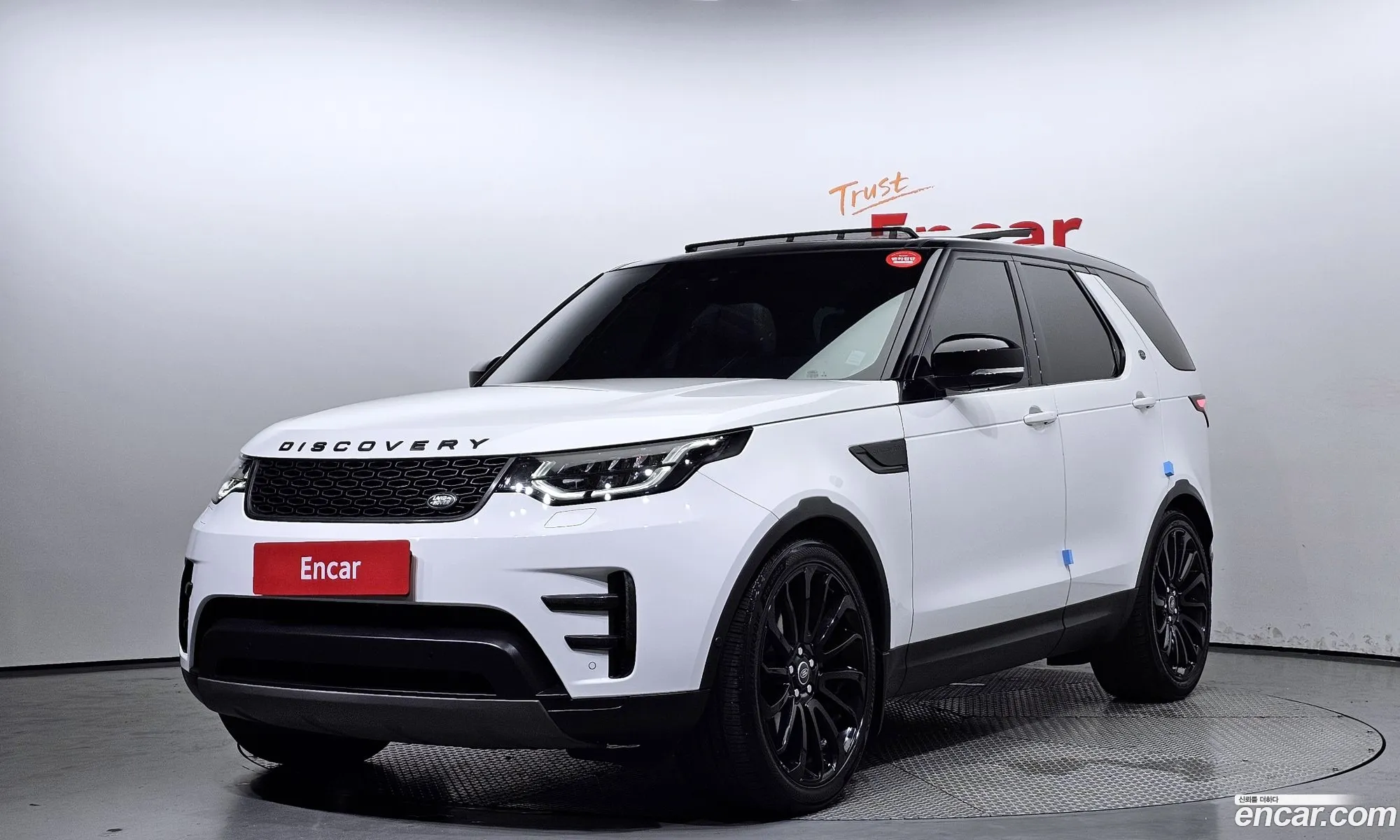 Land Rover Discovery V 20Sd4 Se 2019 - фотография 7820017