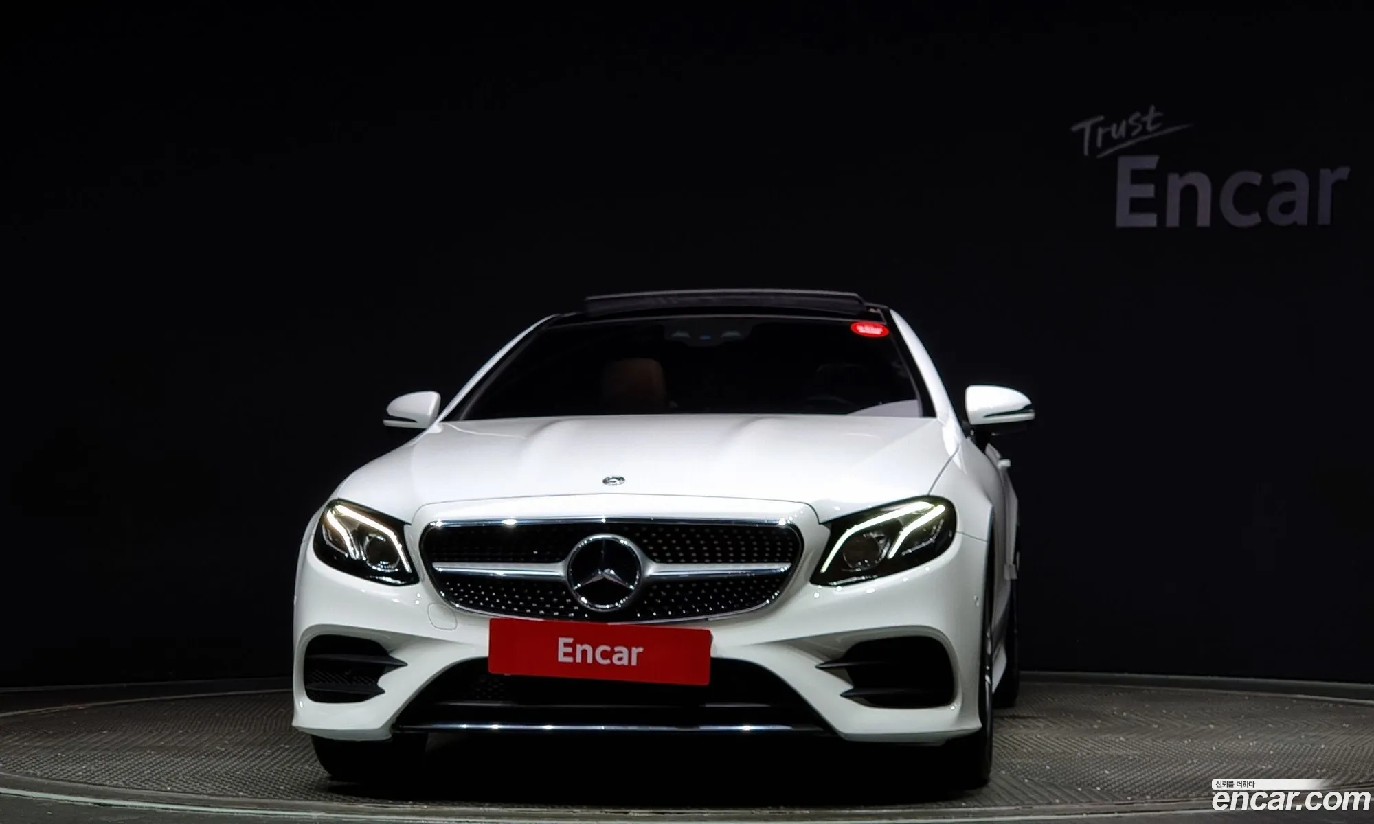 Mercedes E-Class W213 E220D Coupe - фотография 17945659