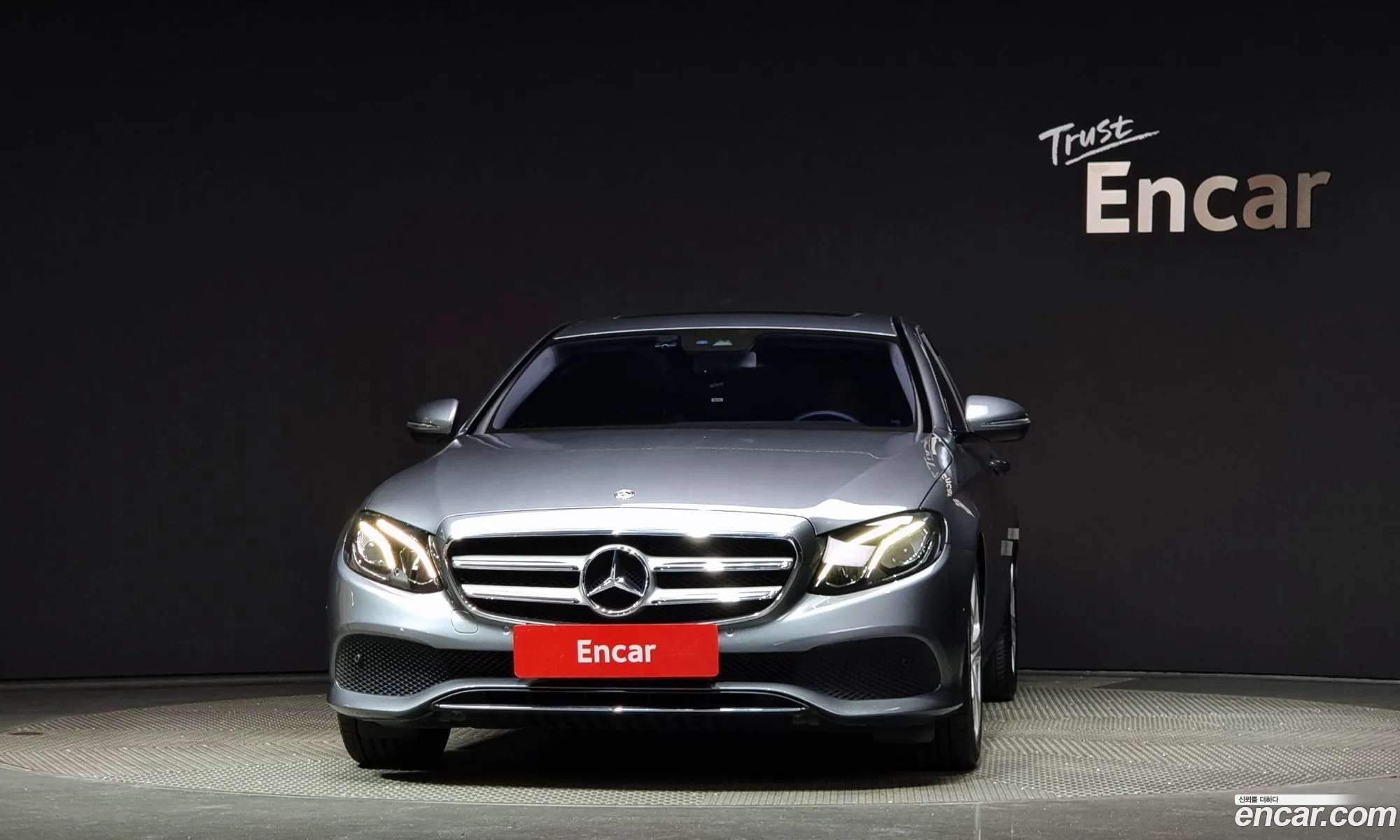 Mercedes-Benz E-Klasse V W213 S213 C238 E200 Avant Garde 2018 - фотография 17945622