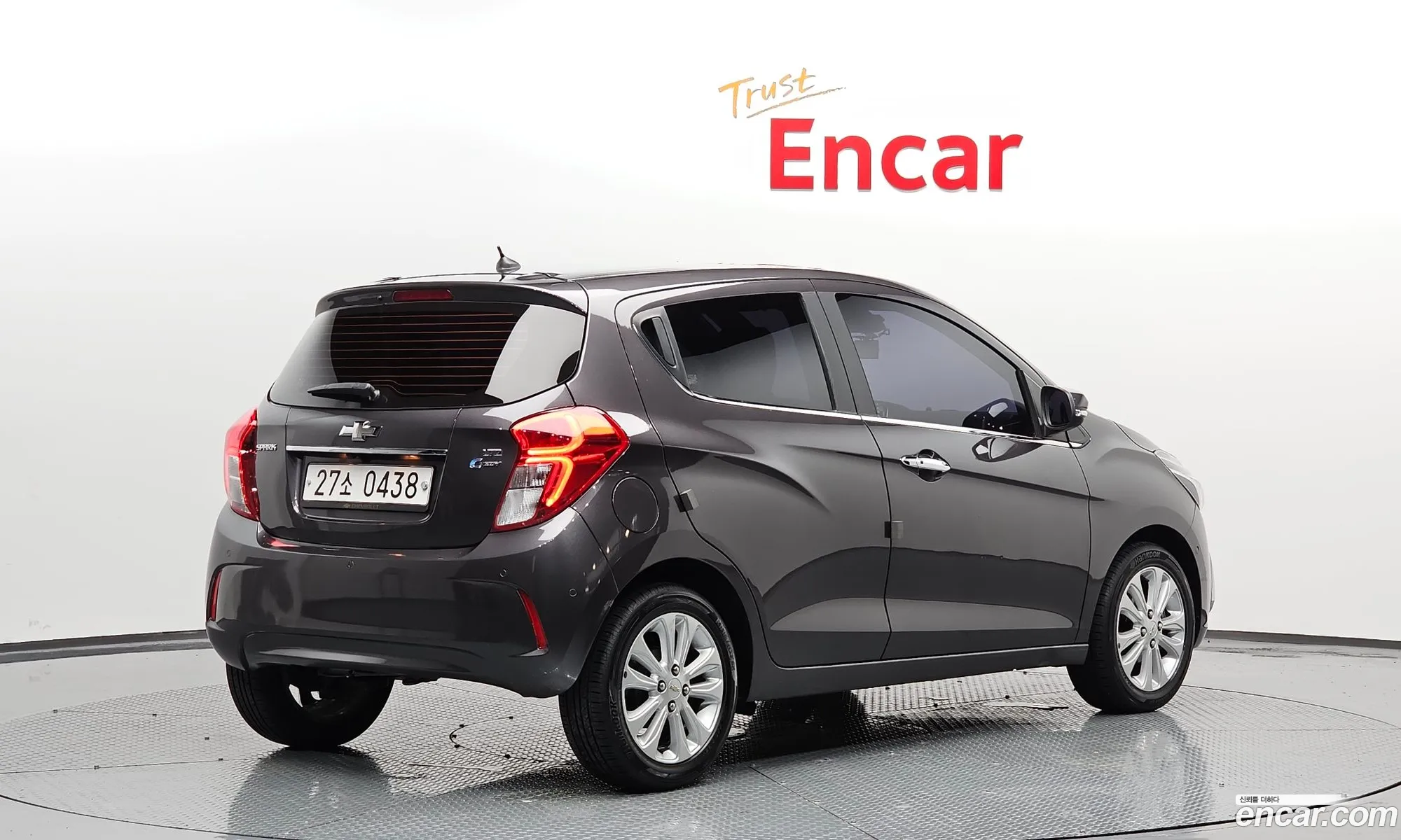 Chevrolet Spark Ltz 2016 - фотография 18507544
