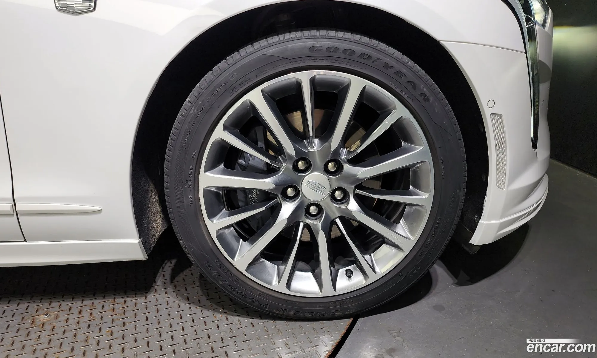 Cadillac Ct6 I 36 Sports Awd 2019 - фотография 4544426