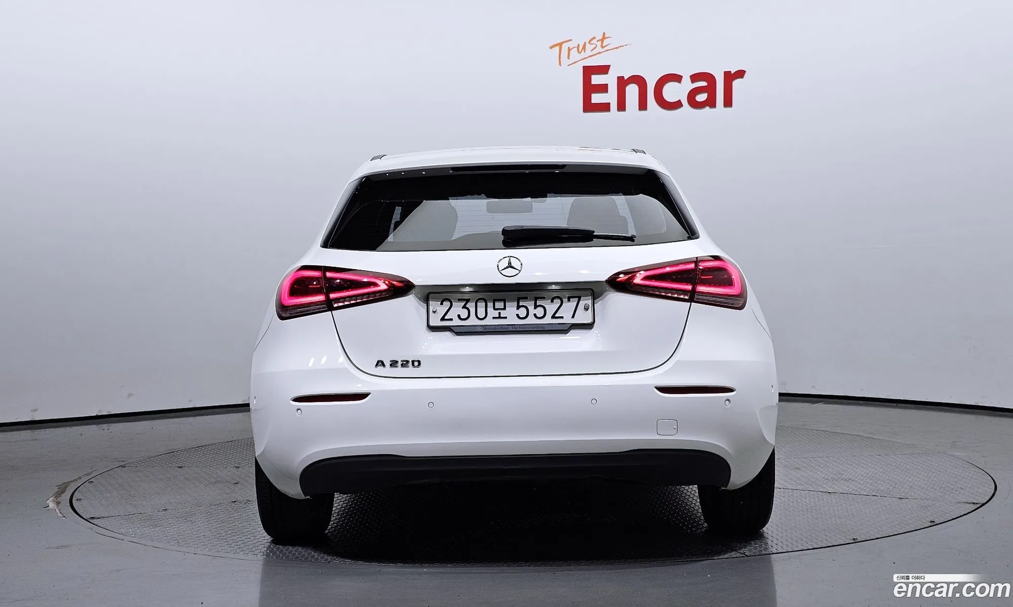 Mercedes-Benz A-Klasse Iv W177 A220 Hatchback 2019 - фотография 17434573