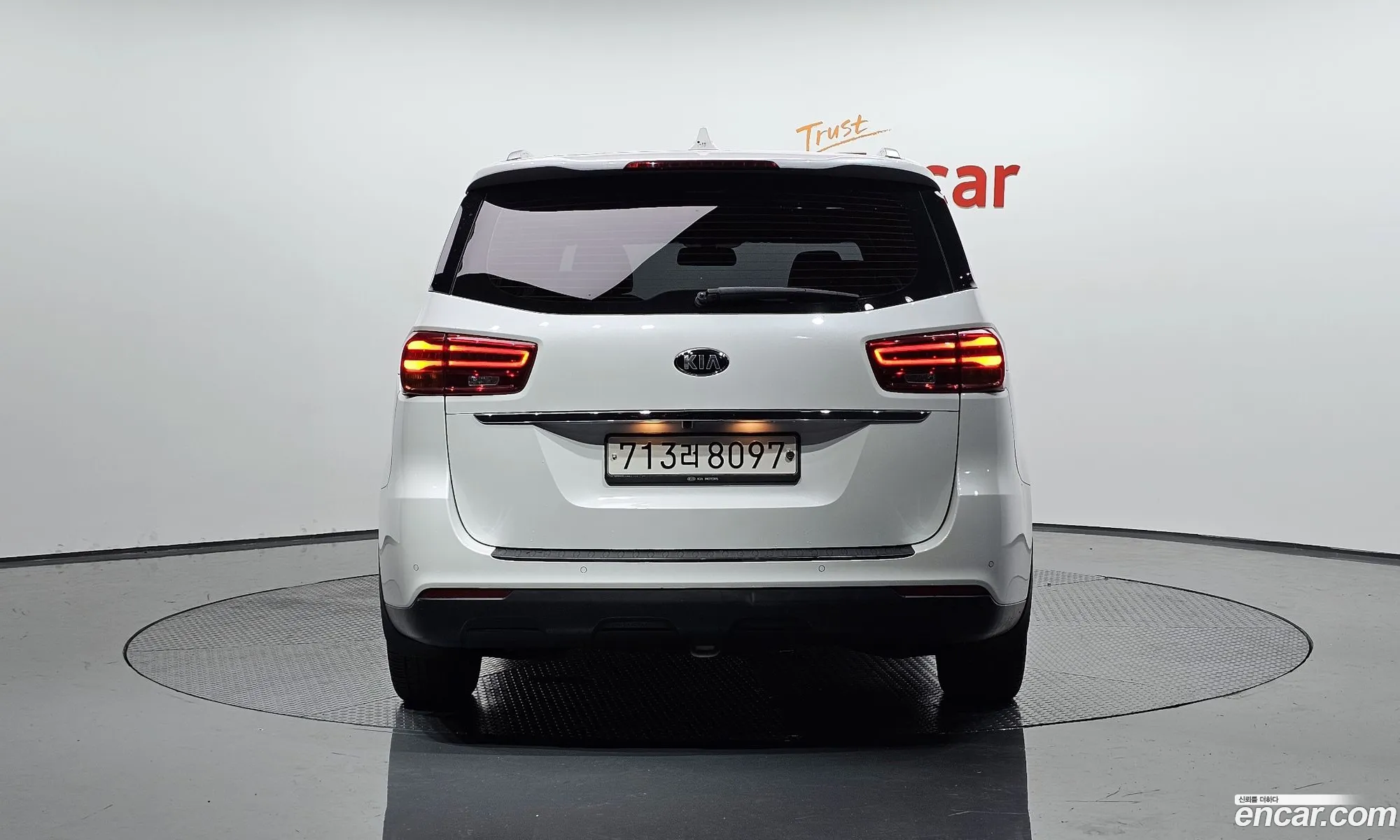 Kia Carnival Iii 11-Seater Prestige 2019 - фотография 12922629