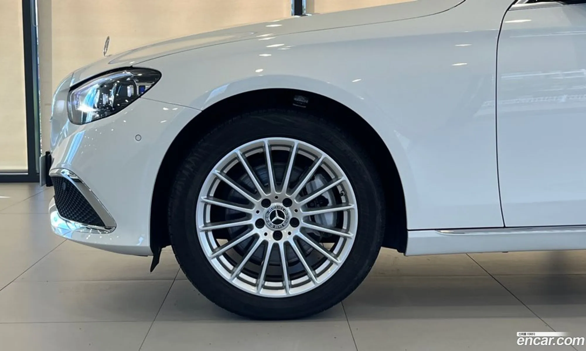 Mercedes-Benz E-Klasse V W213 S213 C238 E250 Exclusive 2022 - фотография 18037576