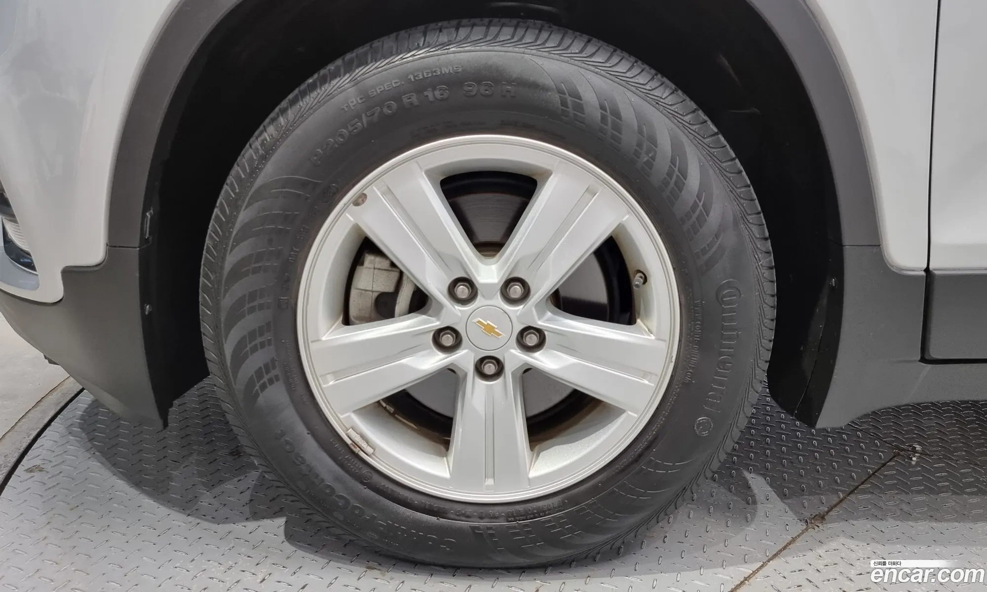 Chevrolet Trax I 14 Lt 2017 - фотография 18920560